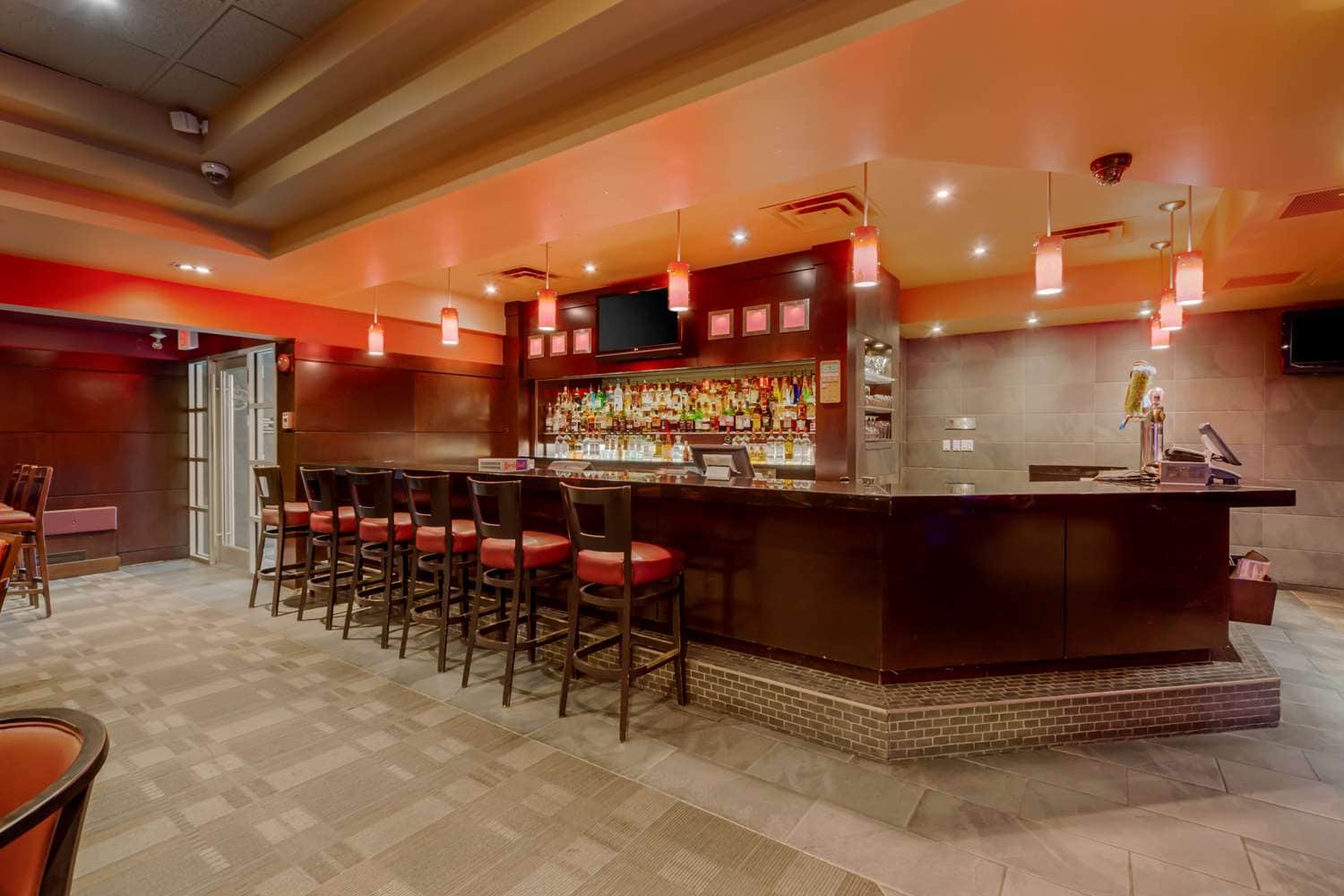 Best Western Premier Denham Inn & Suites