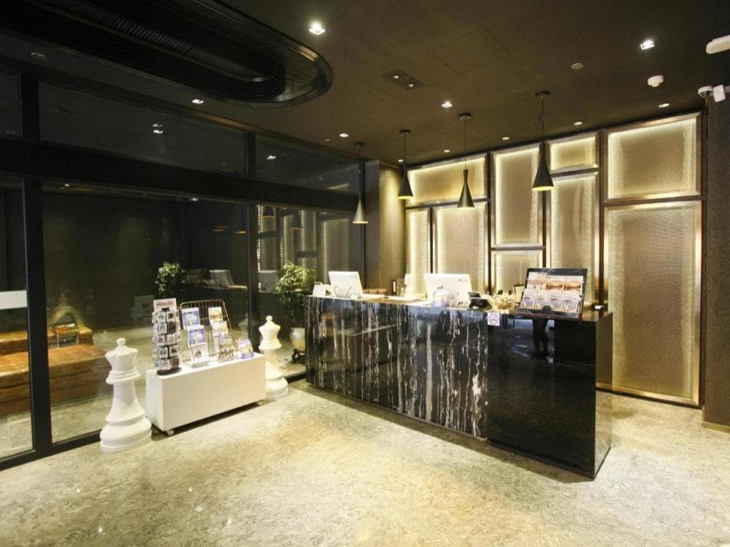 逸林酒店 ( Noble Park Hotel managed by New Wisdom Management Ltd )