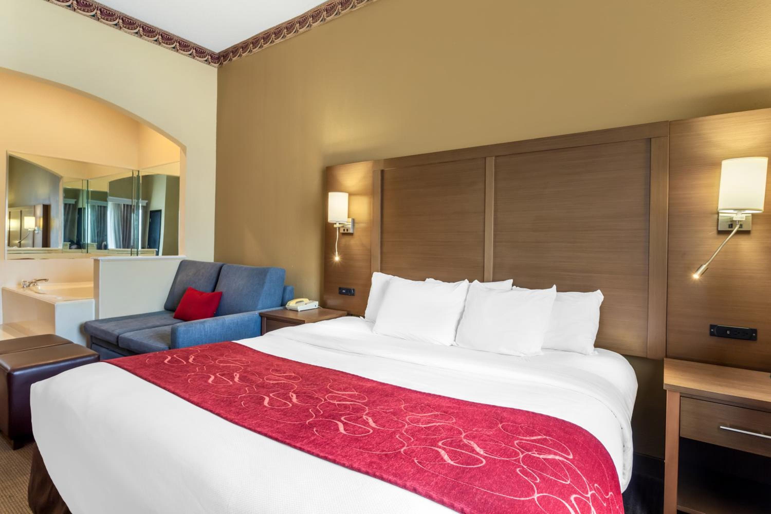 Comfort Suites Bush Intercontinental Airport