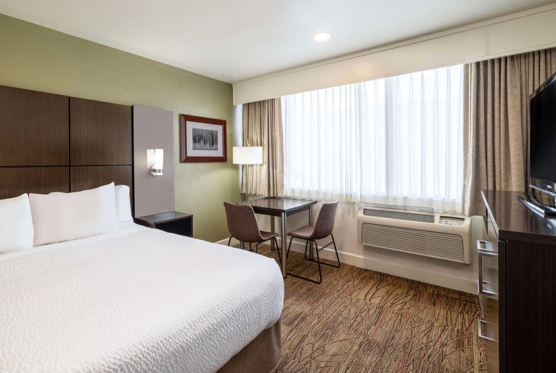 Best Western Pony Soldier Inn & Suites