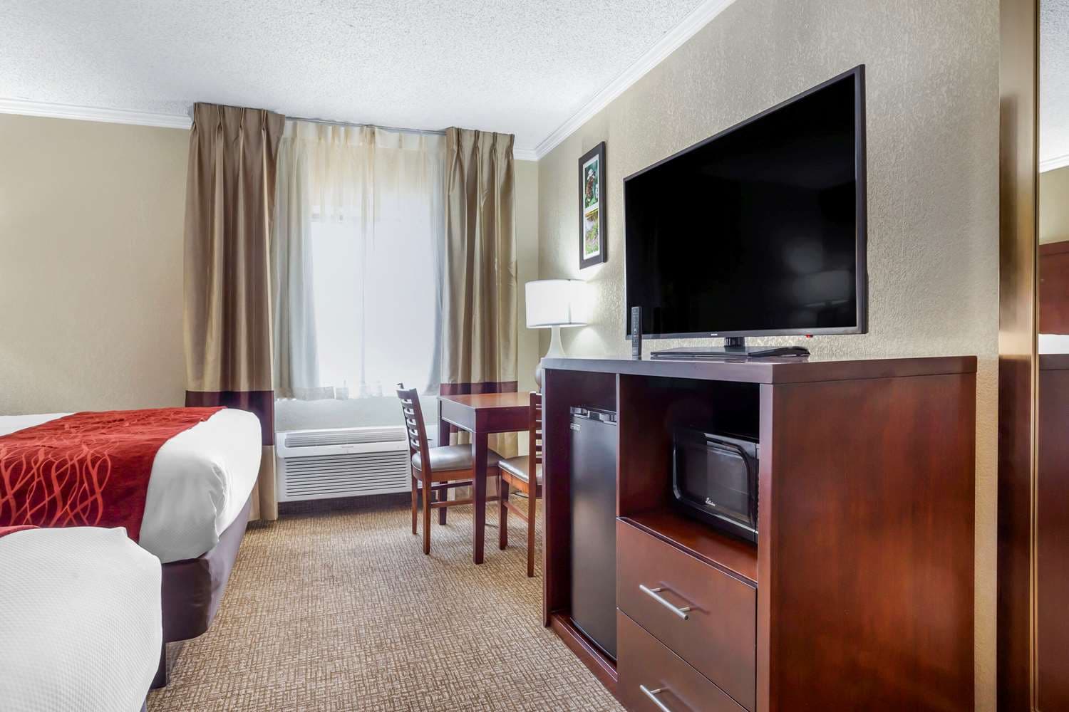 Comfort Inn & Suites Arlington Heights - Schaumburg