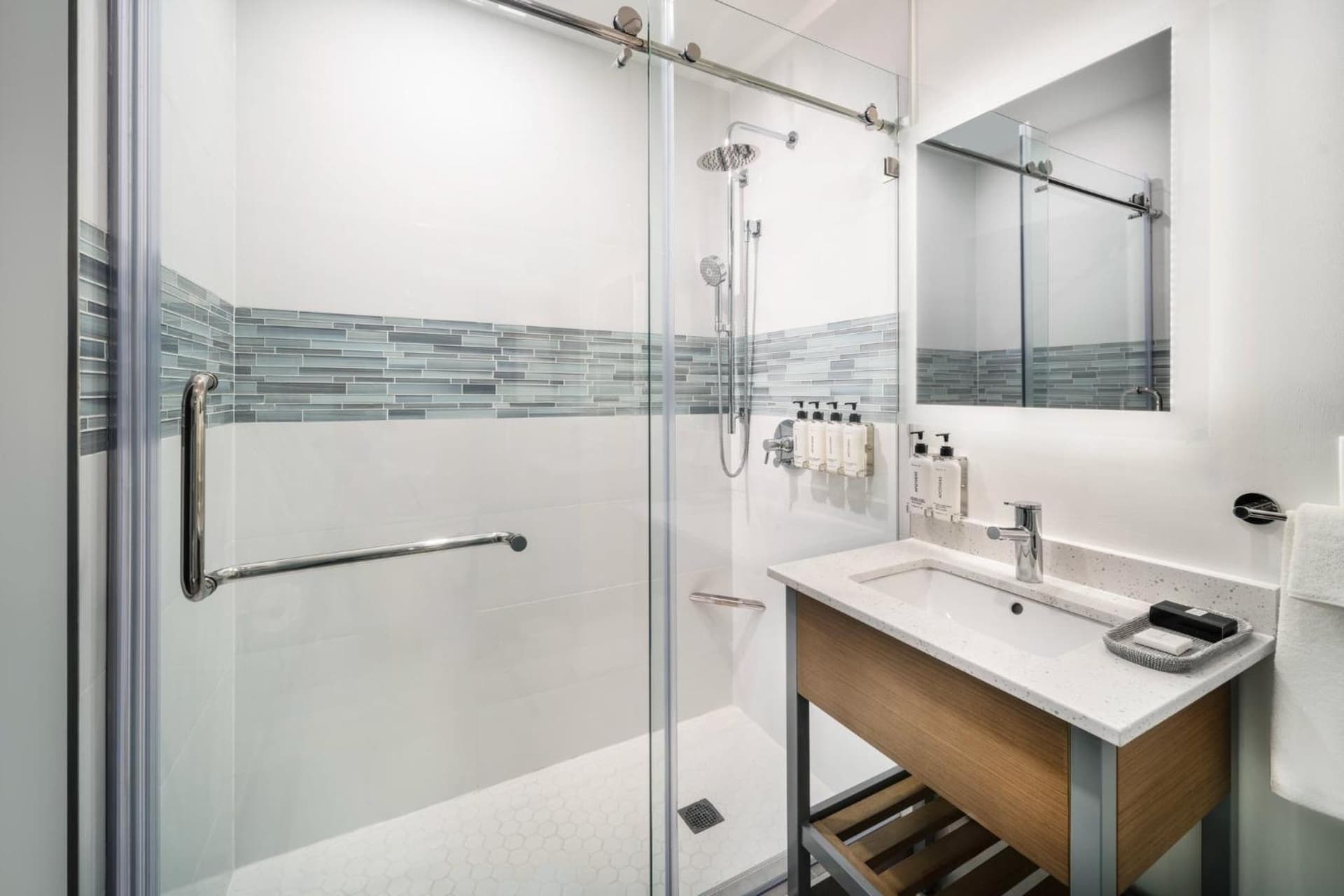 EVEN Hotel Long Island City - New York by IHG