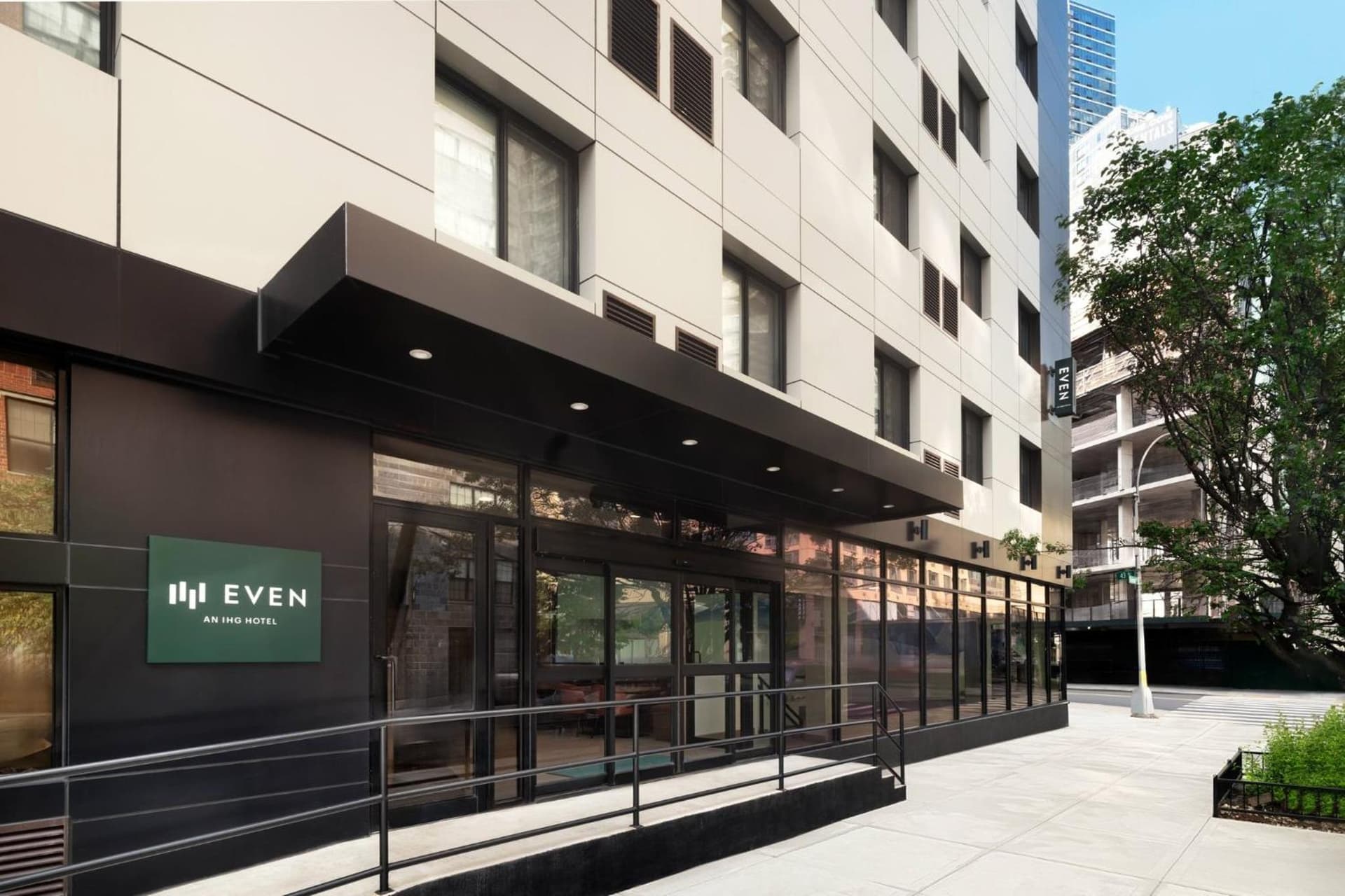 EVEN Hotel Long Island City - New York by IHG