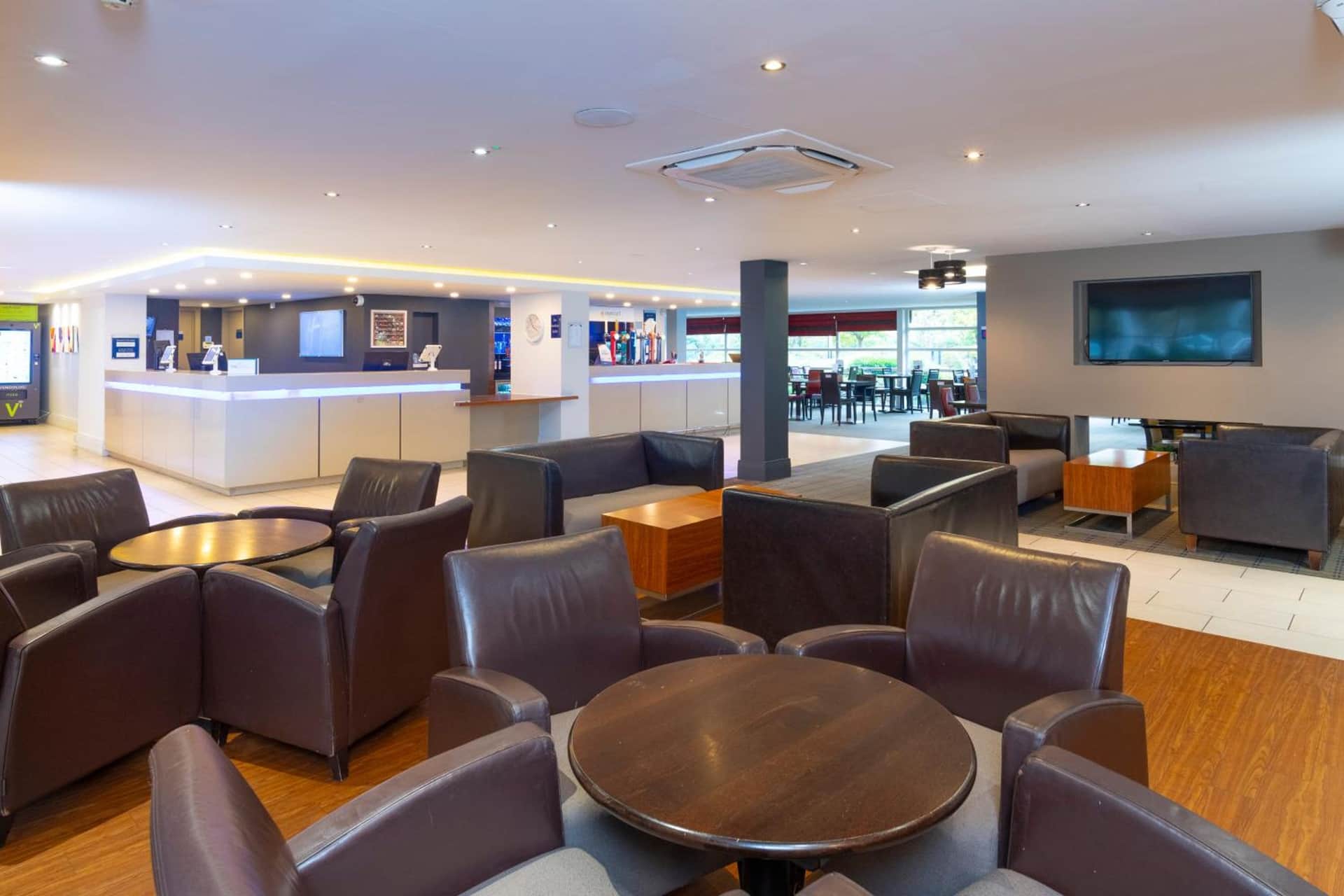 Holiday Inn Express - Milton Keynes by IHG