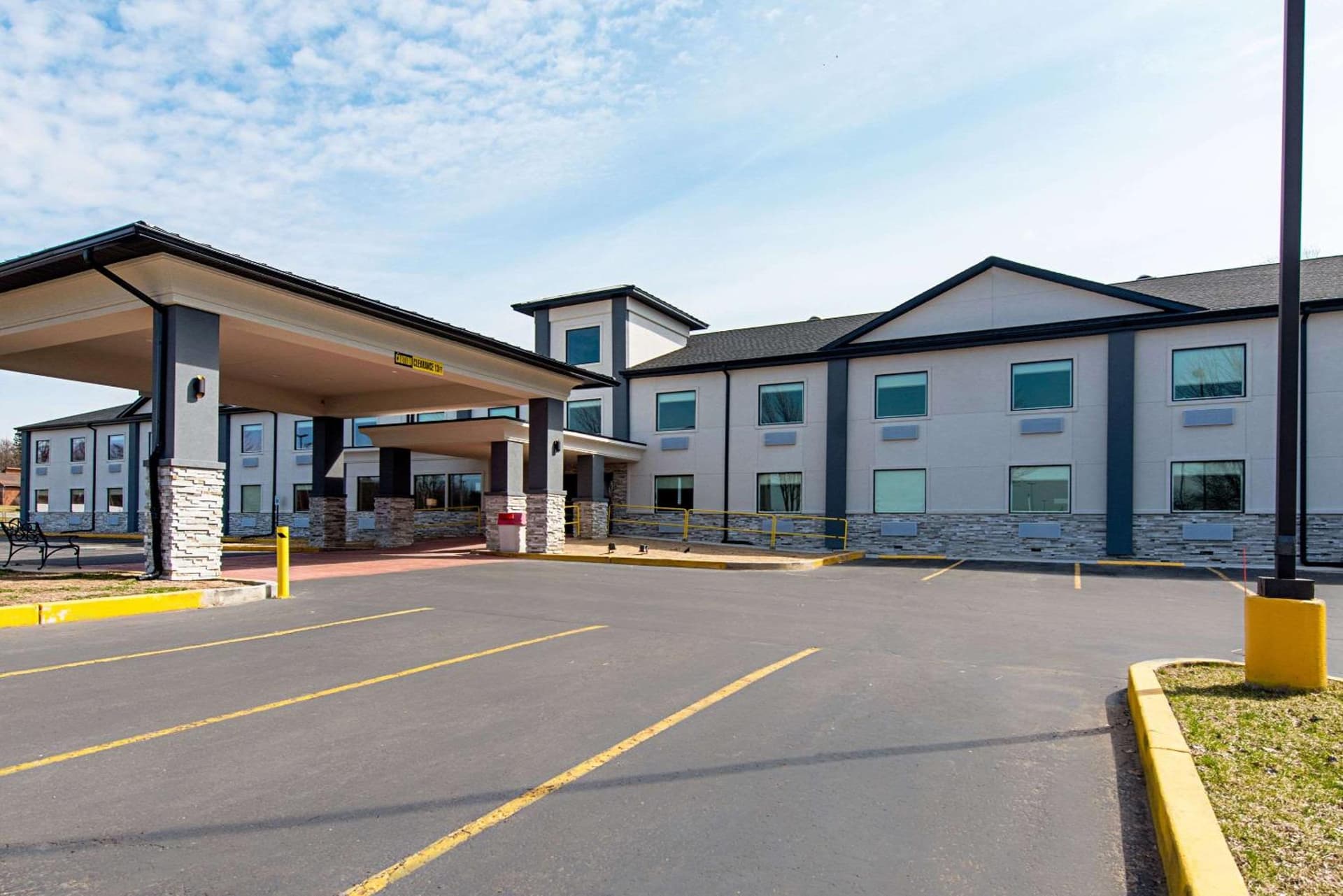 Quality inn - Mishawaka South bend