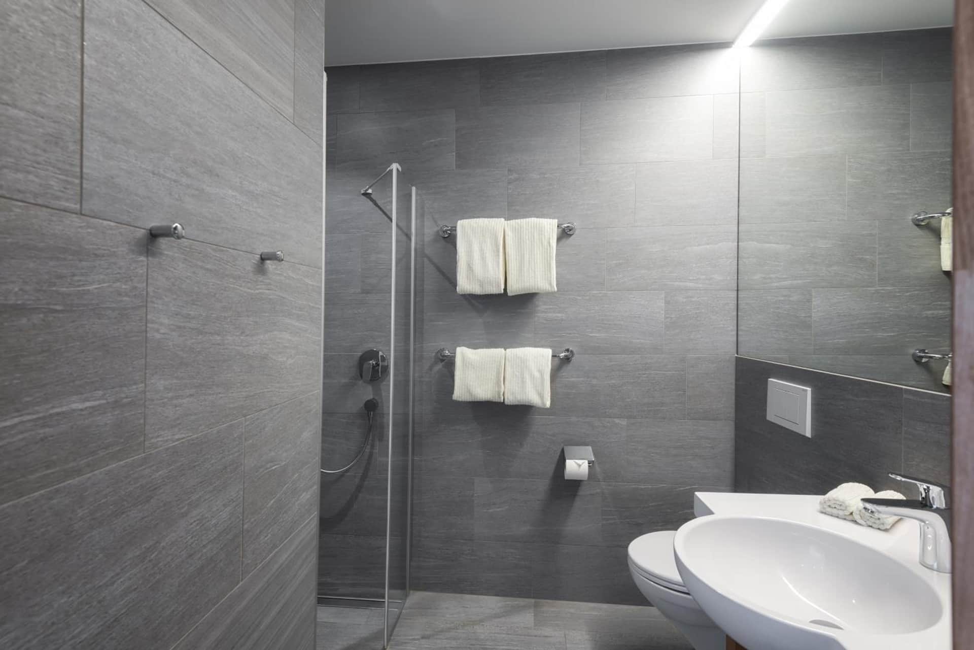 Hotel one66
