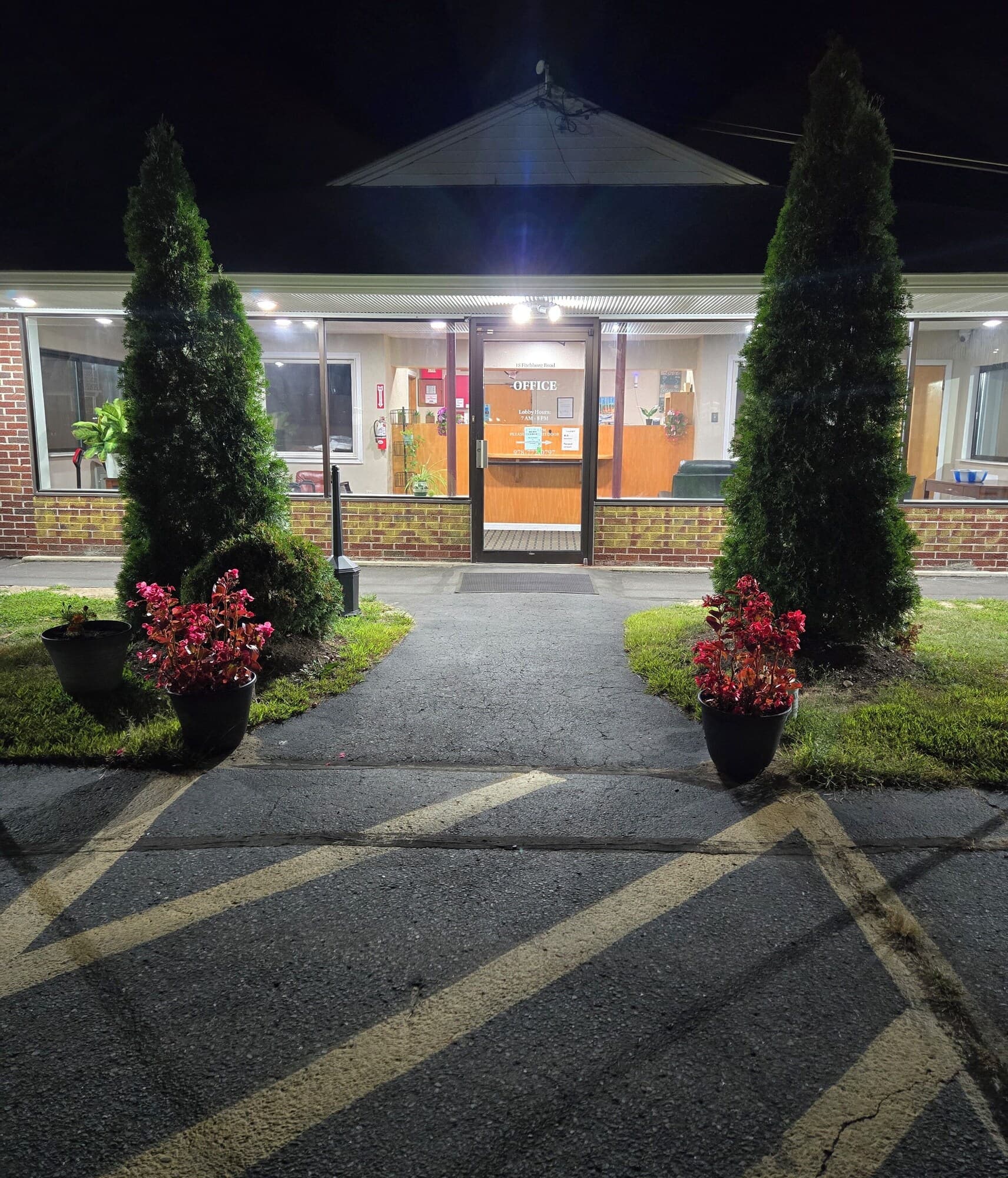 Nashoba Valley Inn & Suites