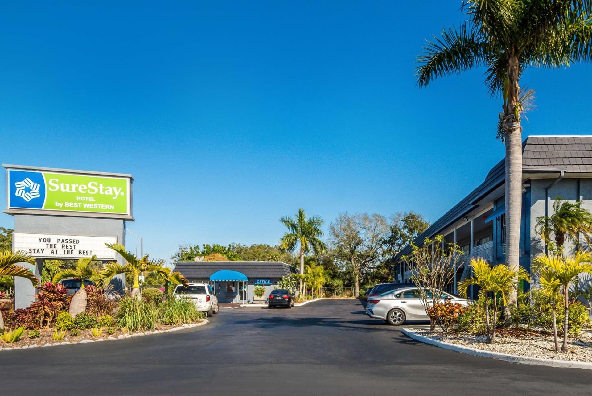 SureStay Hotel by Best Western Sarasota Lido Beach