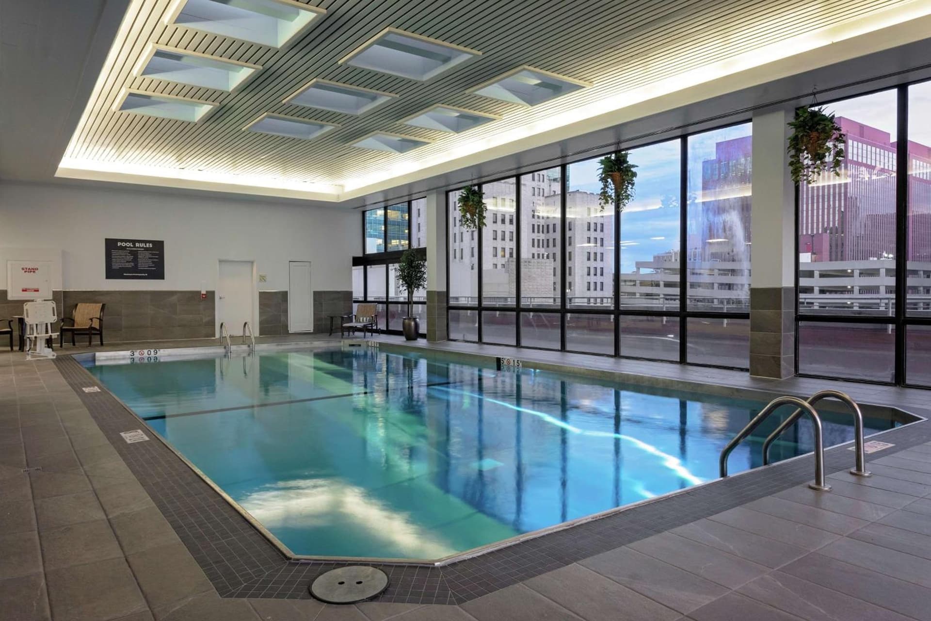 DoubleTree by Hilton Hotel Omaha Downtown