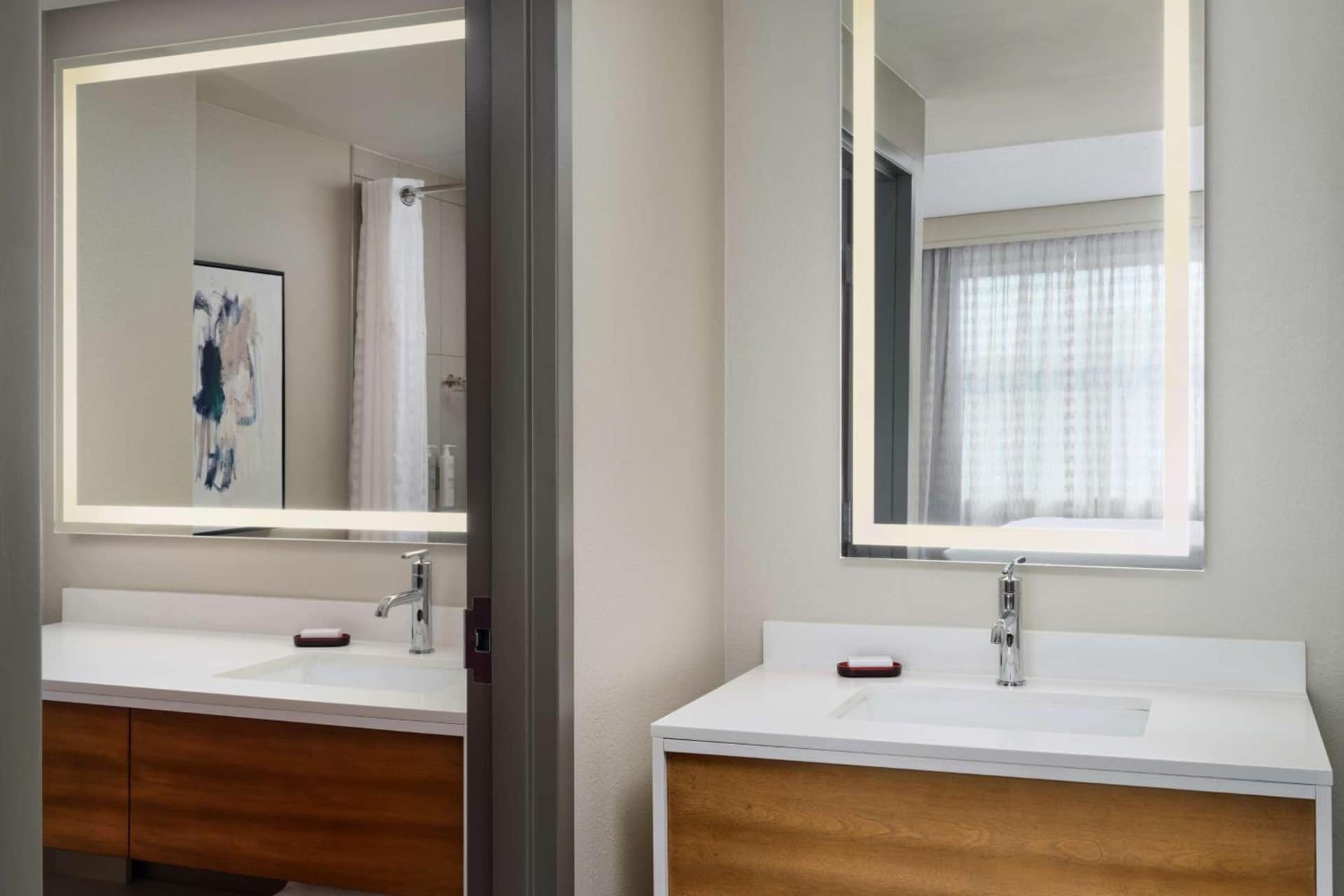 Embassy Suites by Hilton Hampton Convention Center