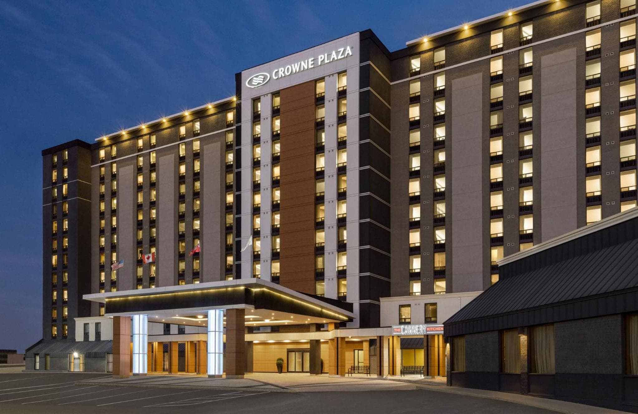 Crowne Plaza Toronto Airport by IHG