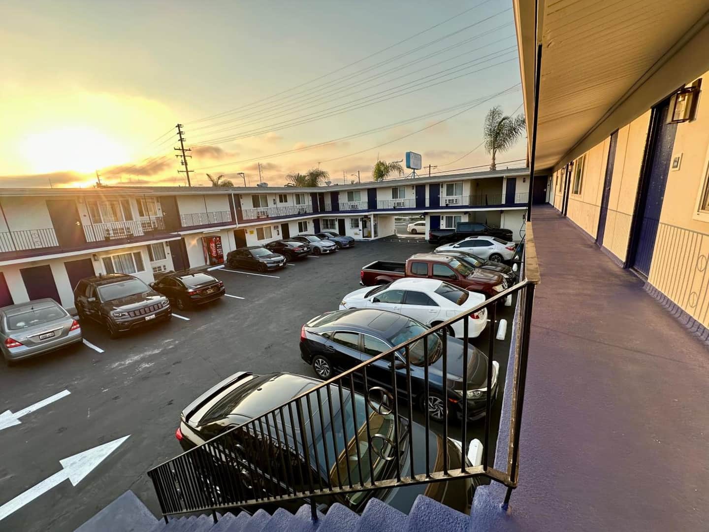 Del Aire Inn LAX