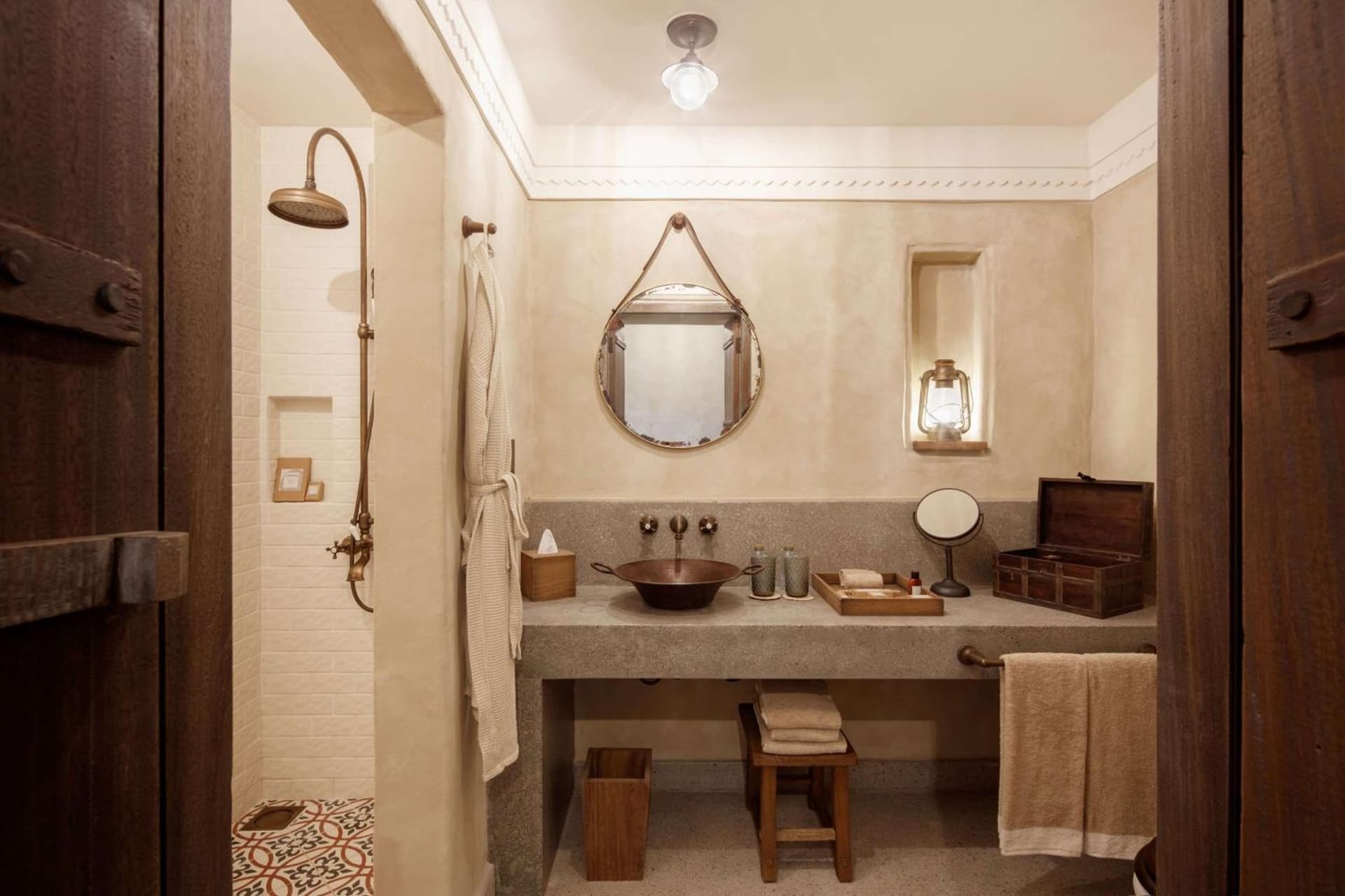 Al Seef Heritage Hotel Dubai, Curio Collection by Hilton