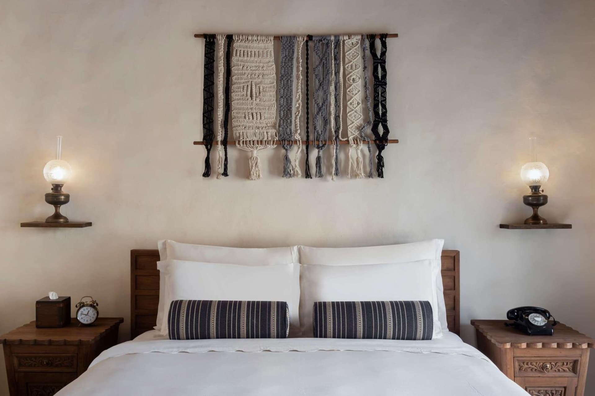 Al Seef Heritage Hotel Dubai, Curio Collection by Hilton