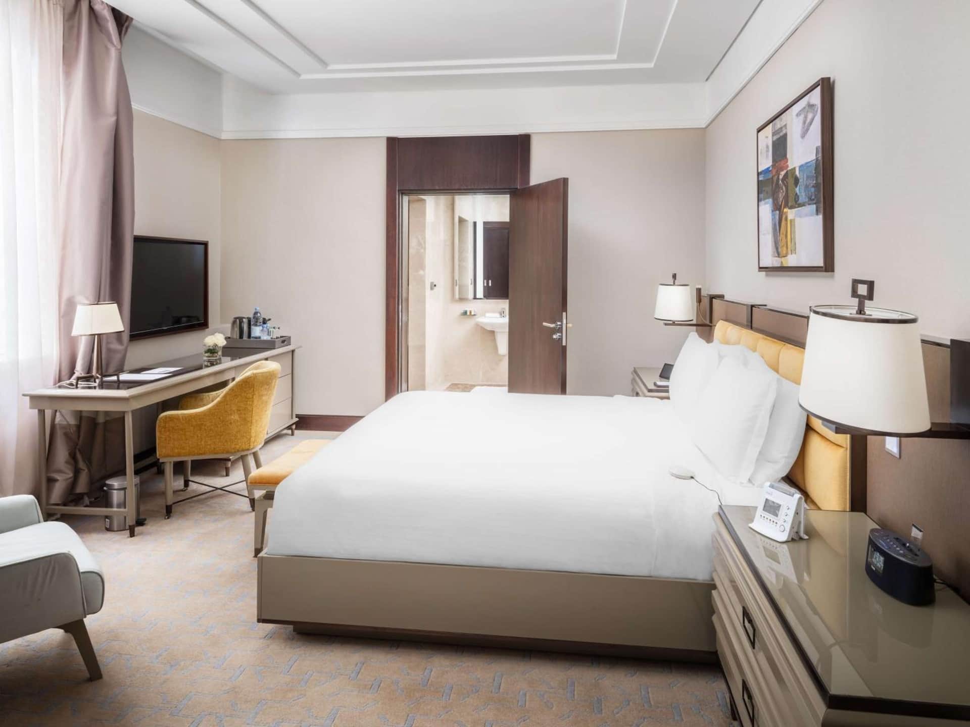 The Hotel Galleria Jeddah, Curio Collection by Hilton