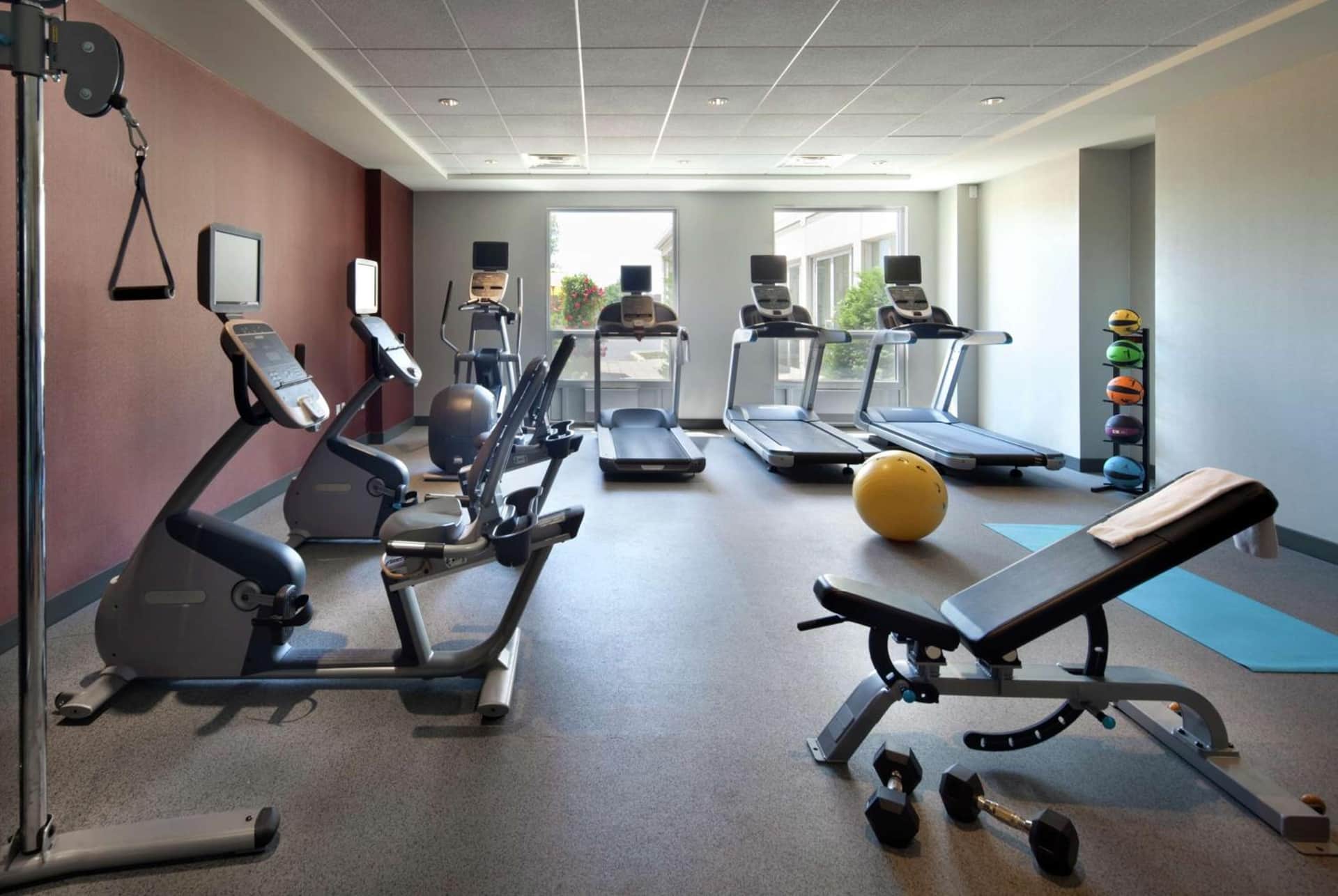 Hilton Garden Inn Montreal Airport