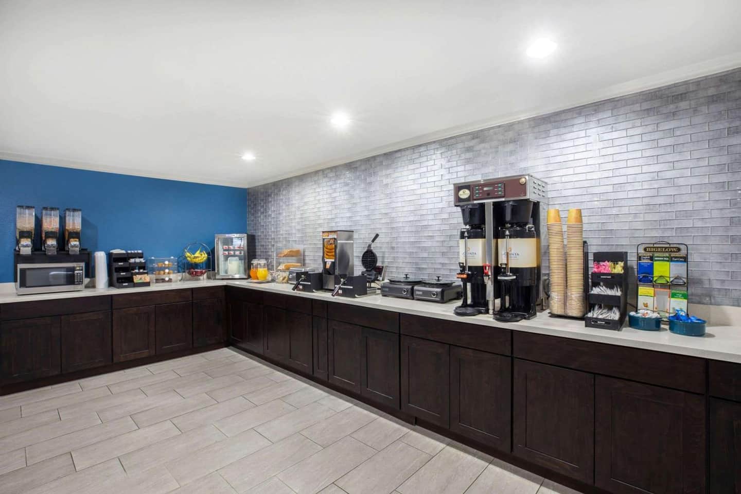 La Quinta Inn by Wyndham Everett
