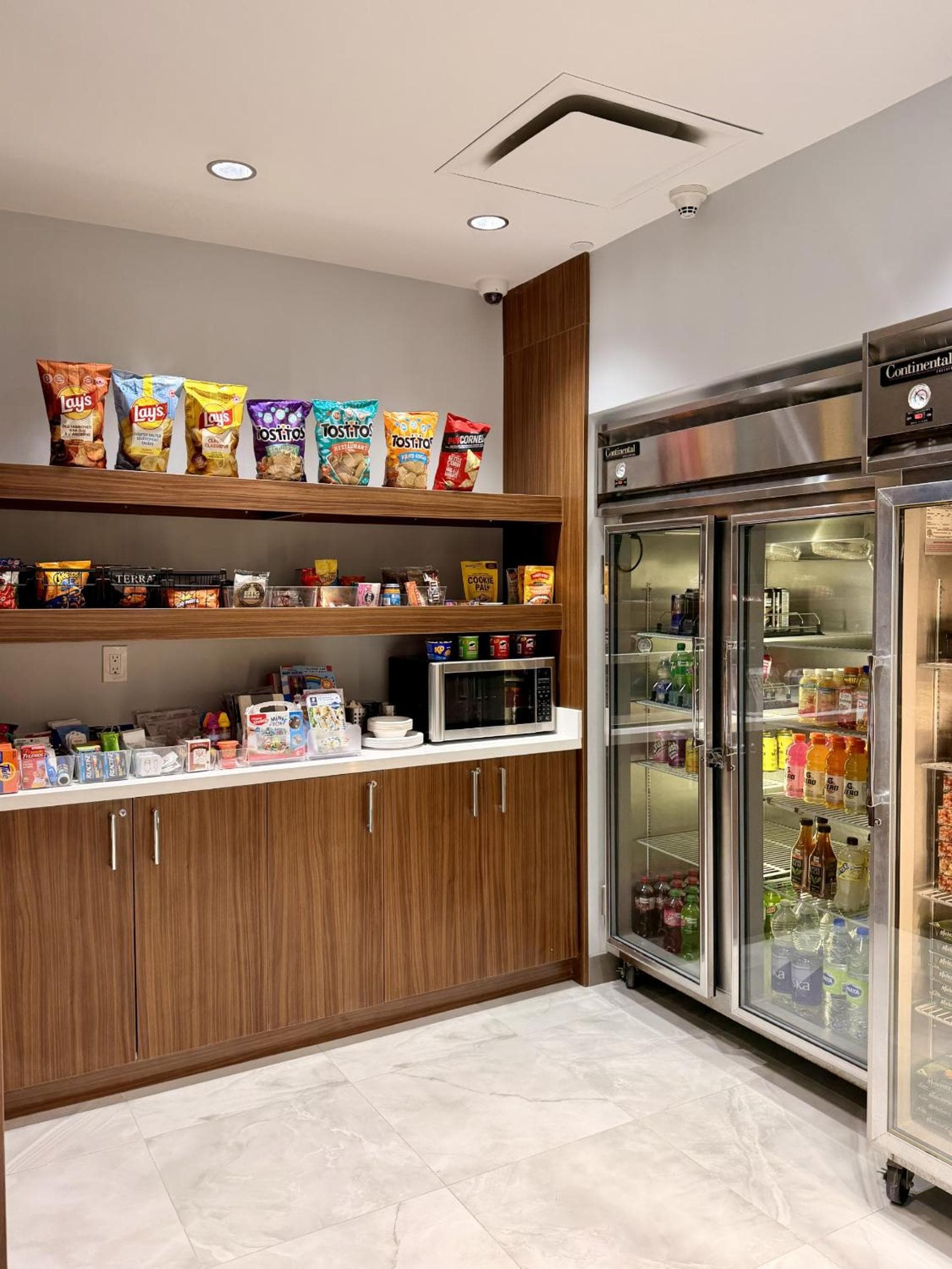 Holiday Inn Express & Suites Ottawa West - Nepean by IHG