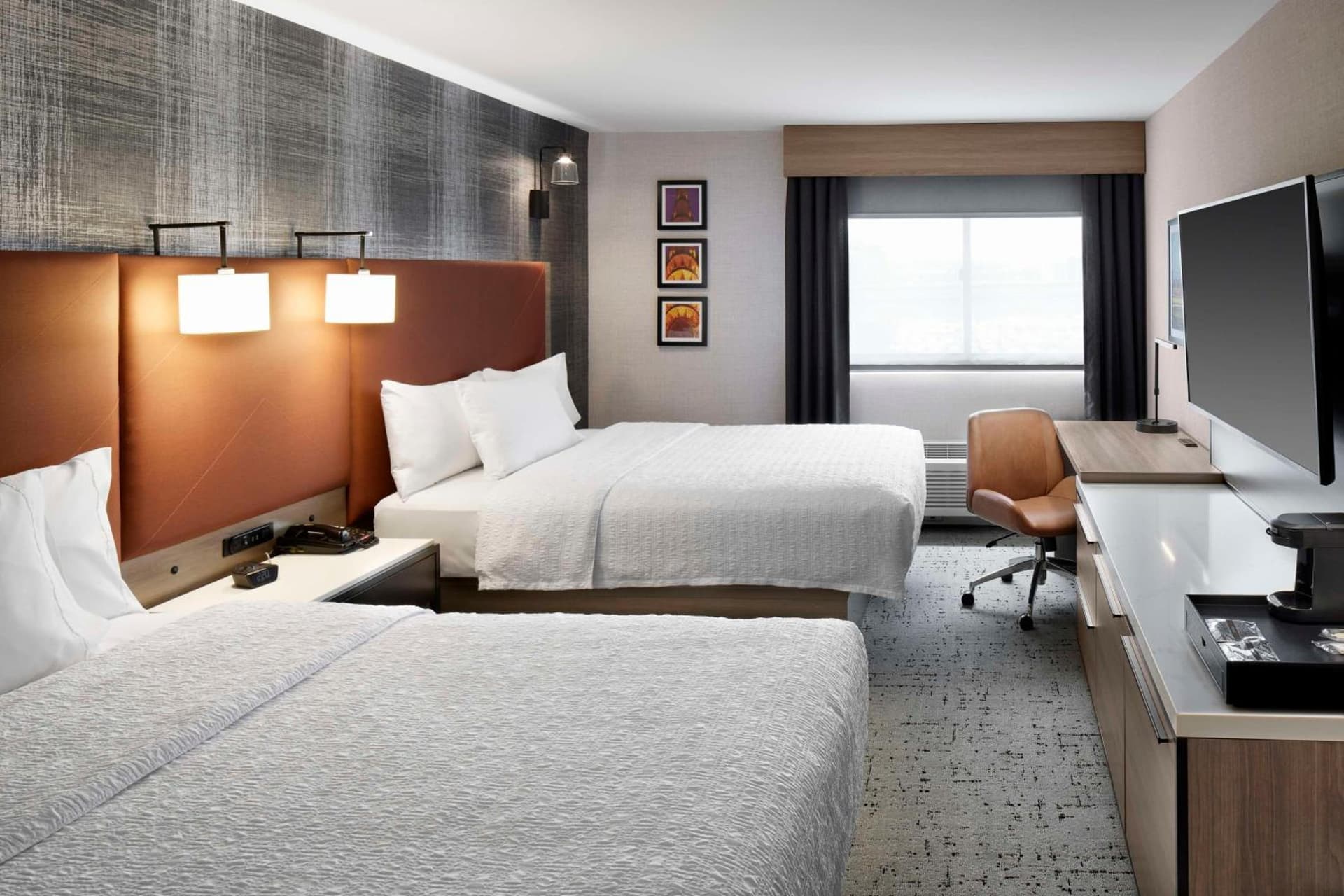 Hampton Inn by Hilton Newark Airport