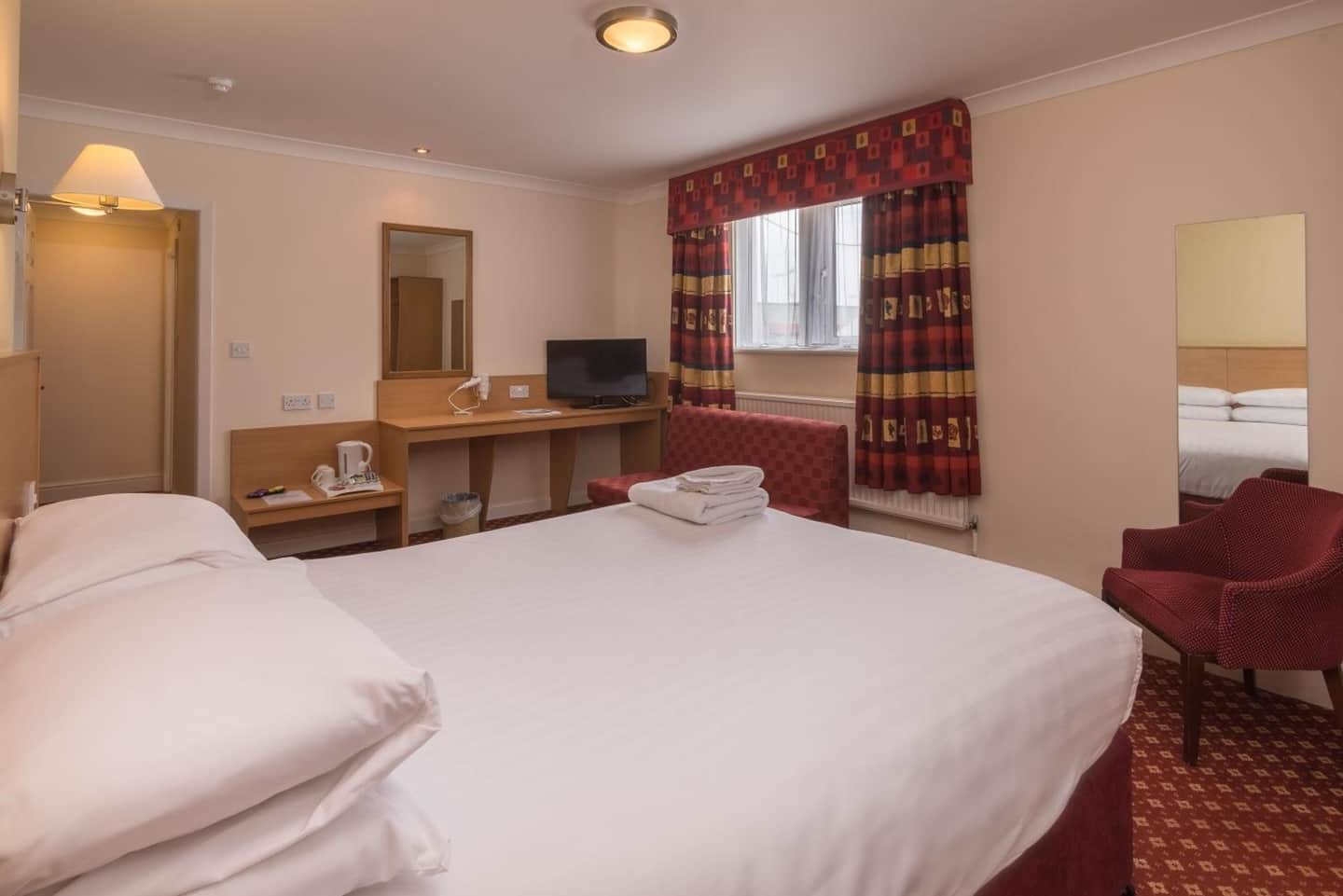 Belvilla Crewe Arms Hotel