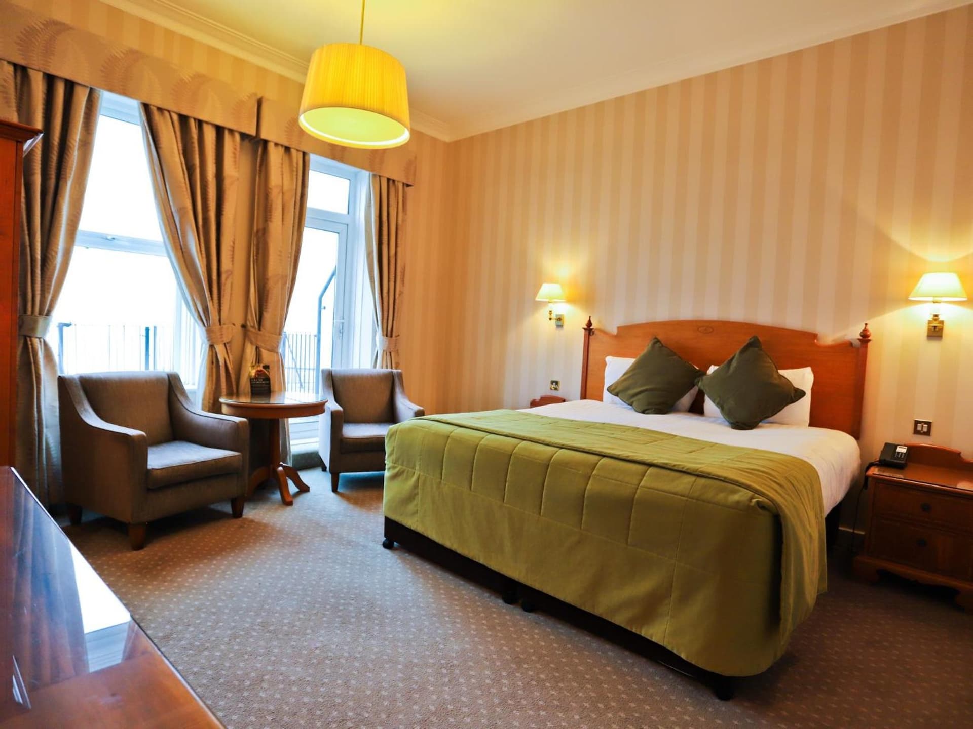 Bournemouth Carlton Hotel, By Belvilla
