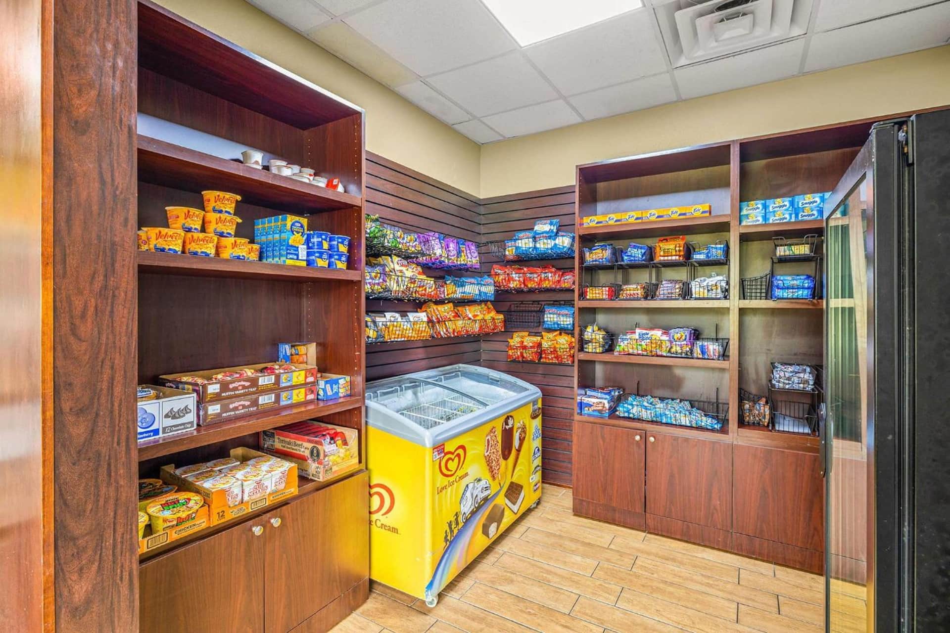 Quality Inn & Suites Tampa near Fairgrounds and Casino