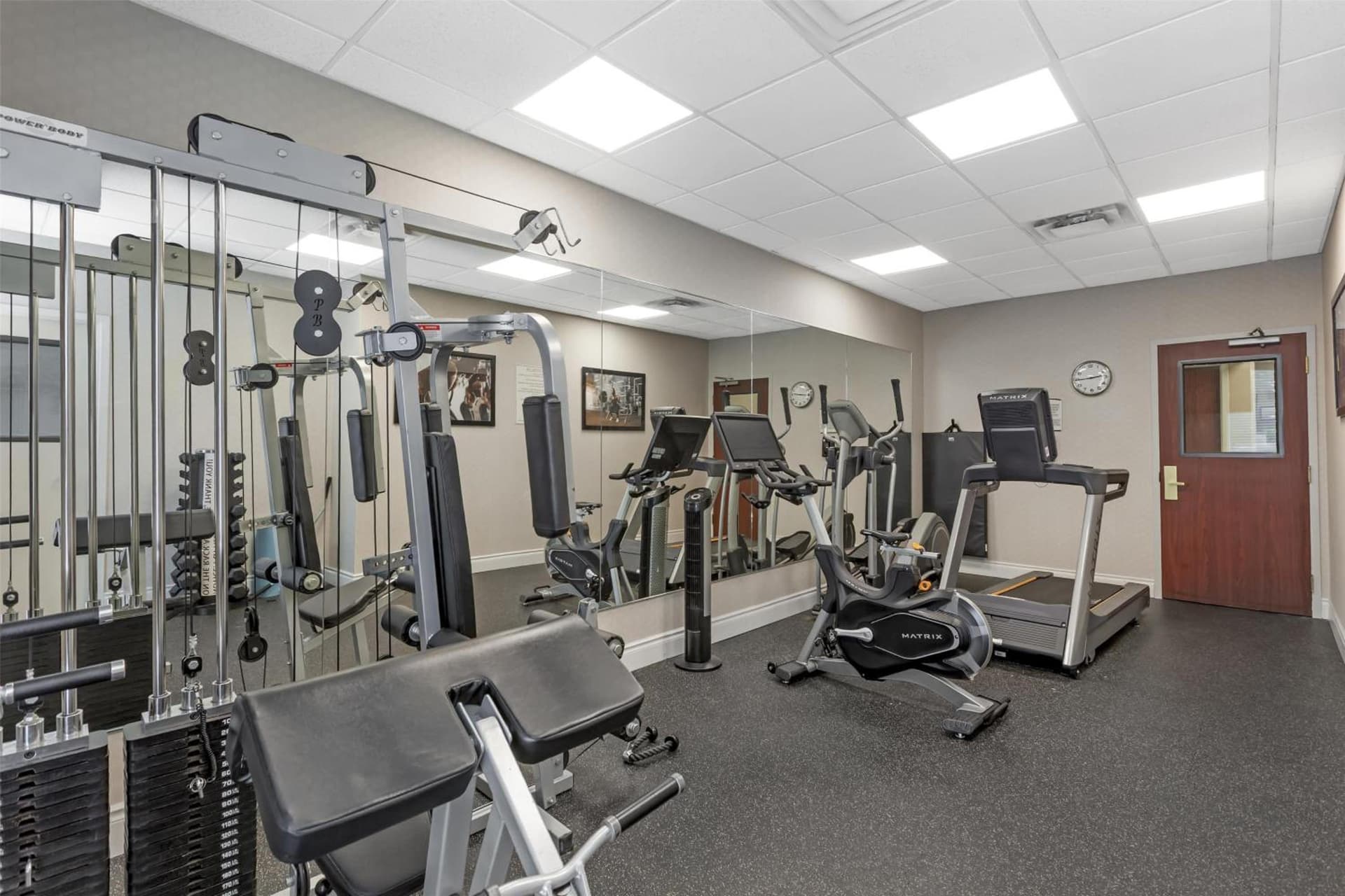 Best Western Plus Travel Hotel Toronto Airport