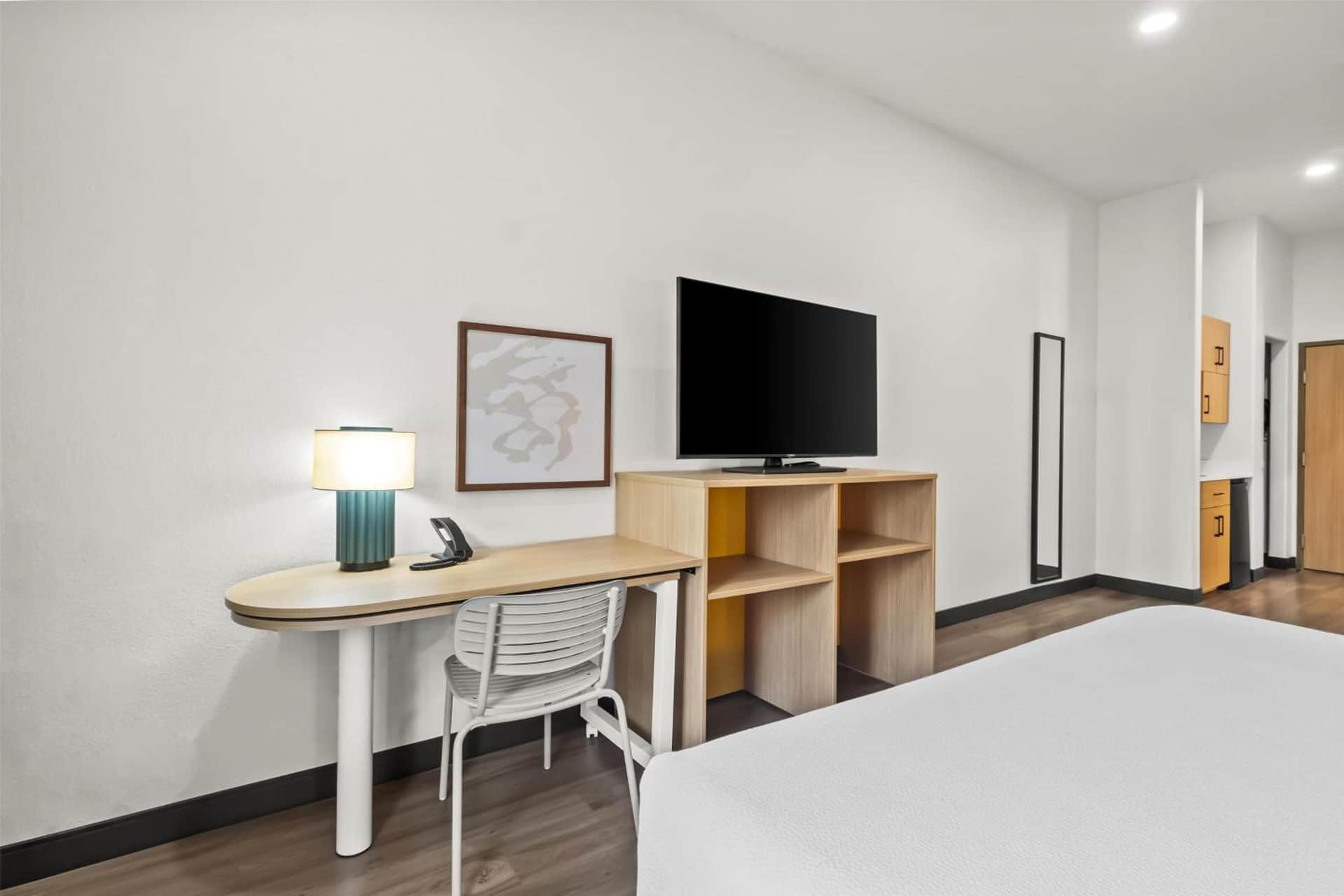 Spark by Hilton Houston Hobby Airport