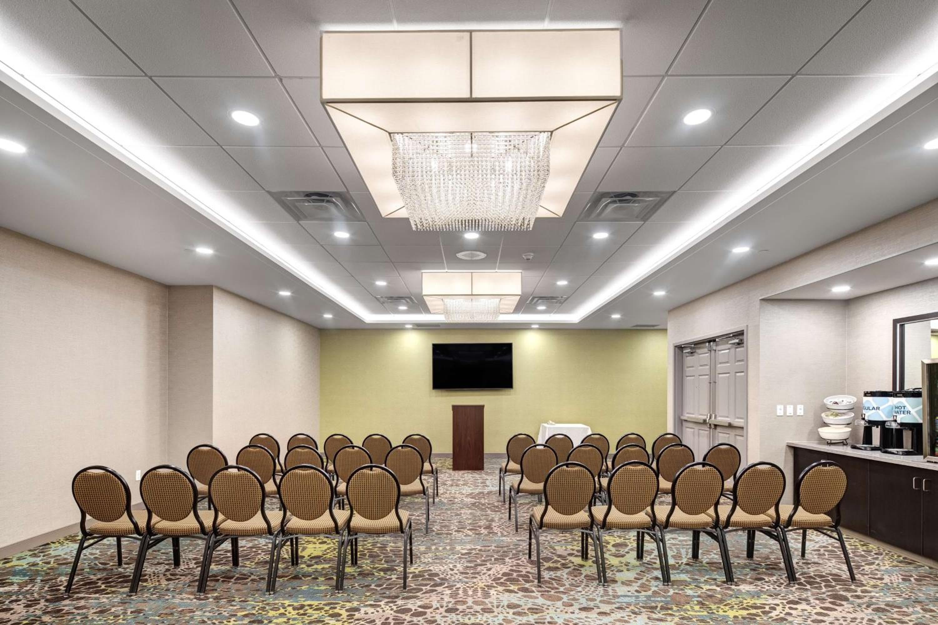 Hilton Garden Inn Halifax Airport