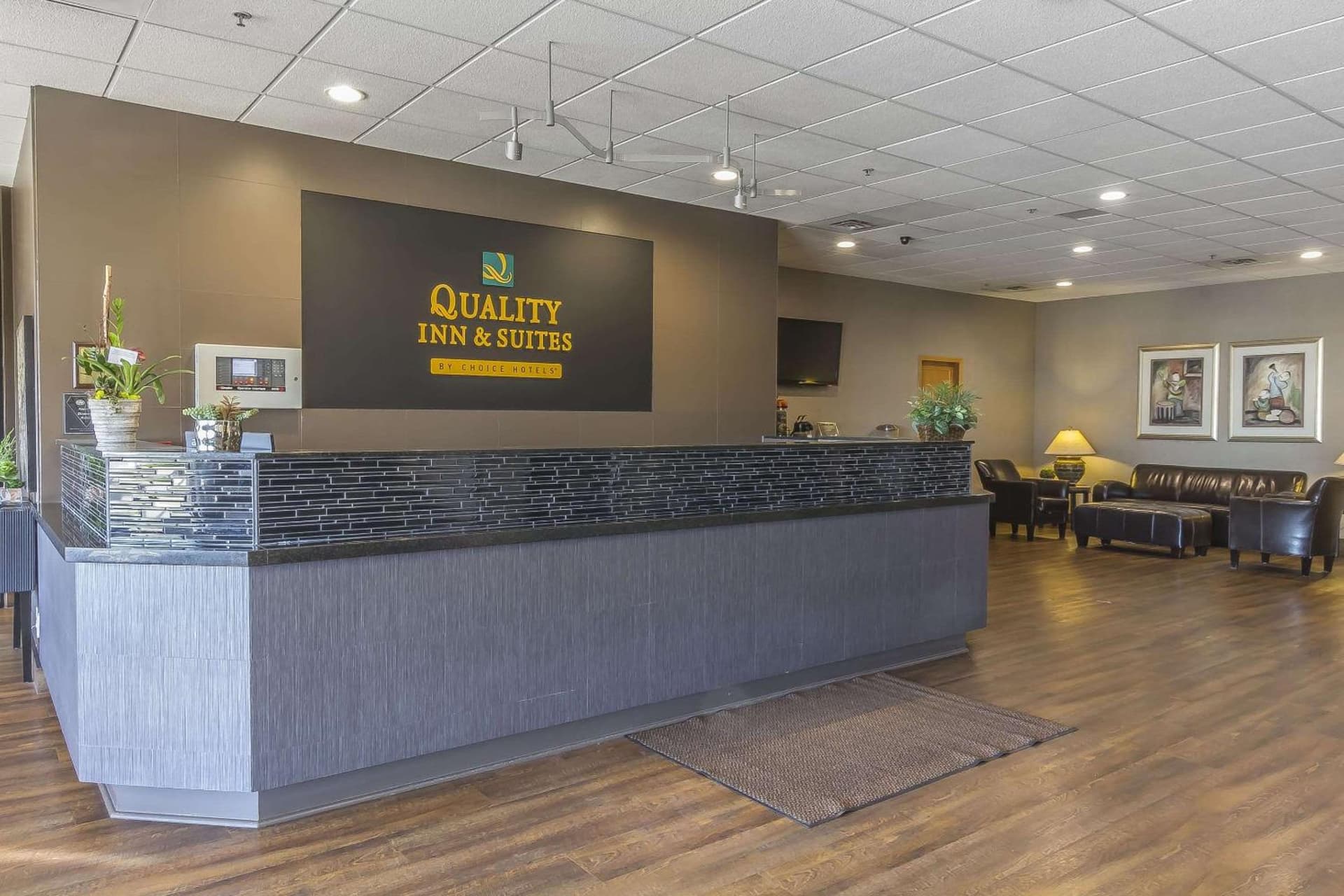 Quality Inn and Suites Saskatoon