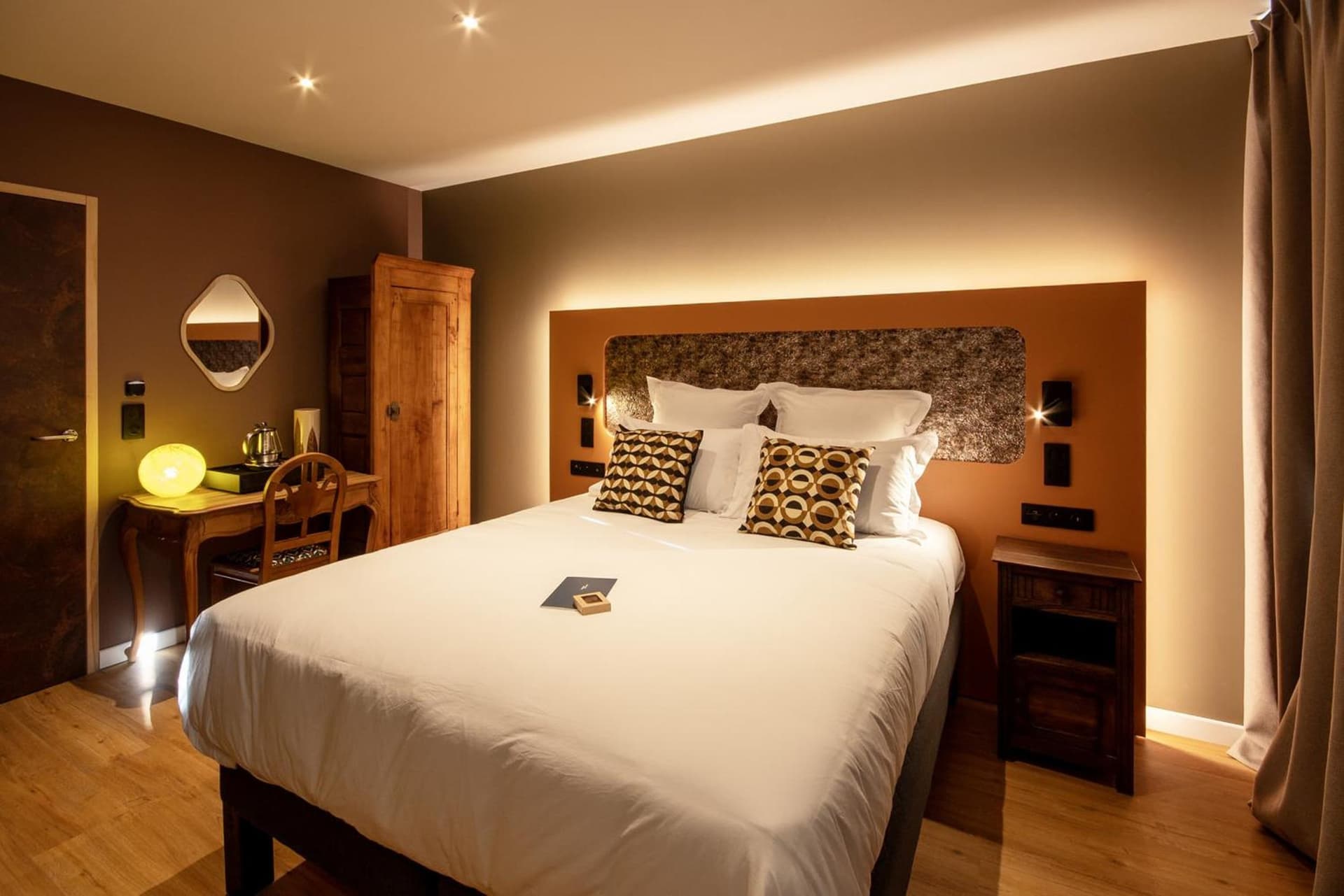 Logis Hôtel Jeanne & Jules Hôtel Spa et Restaurant