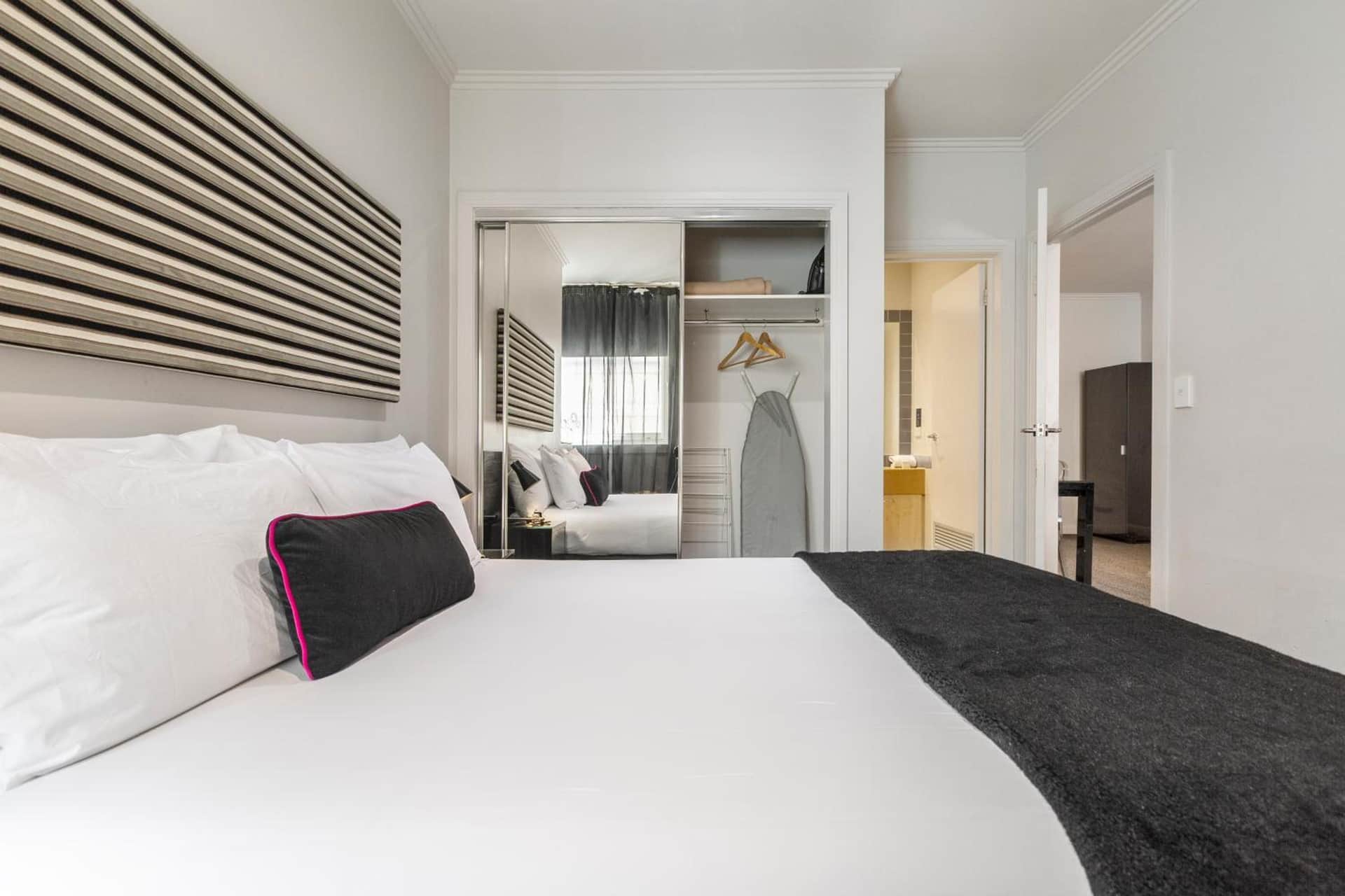 Punthill Apartment Hotel - Flinders Lane