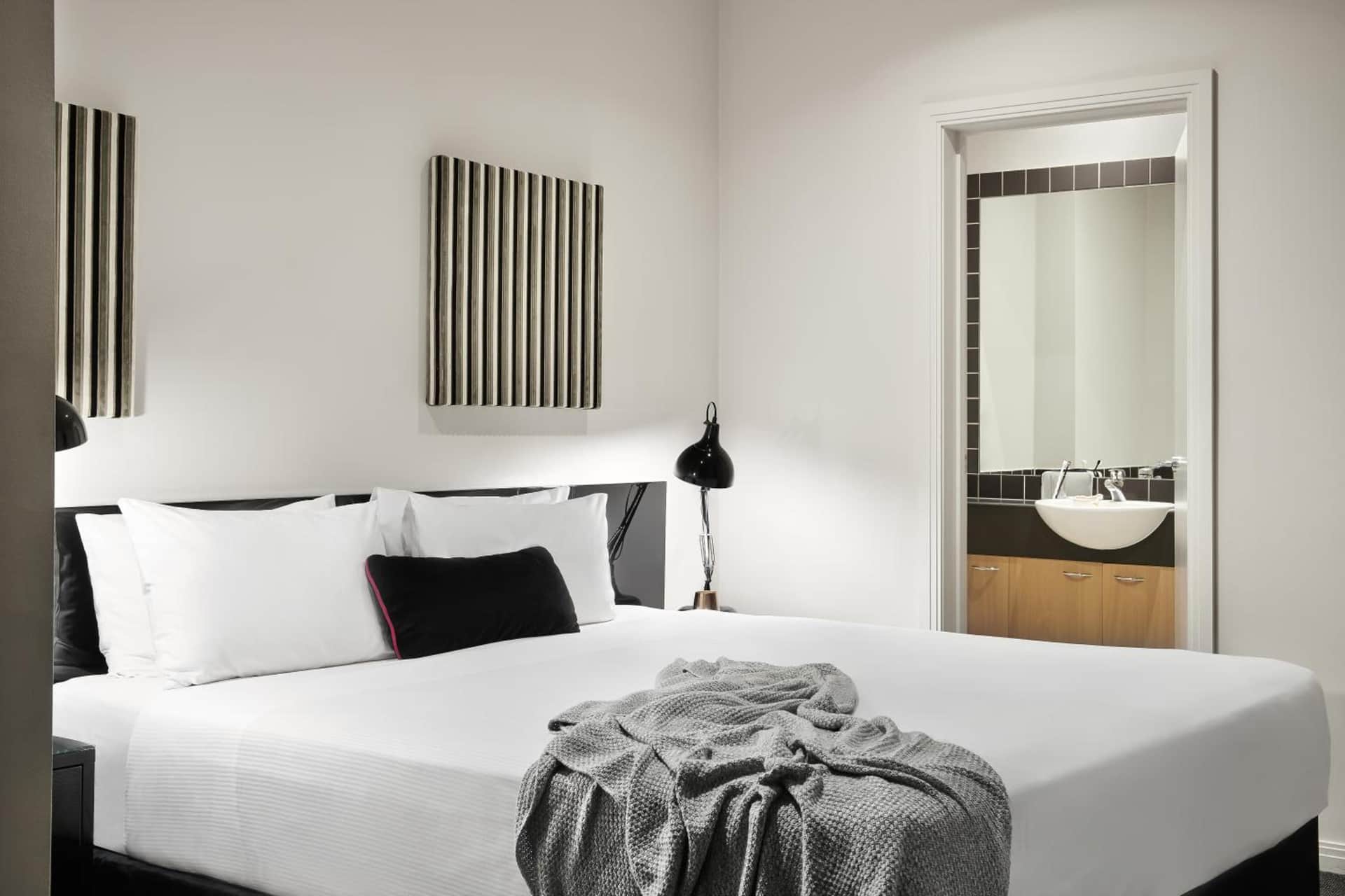 Punthill Apartment Hotel - Flinders Lane