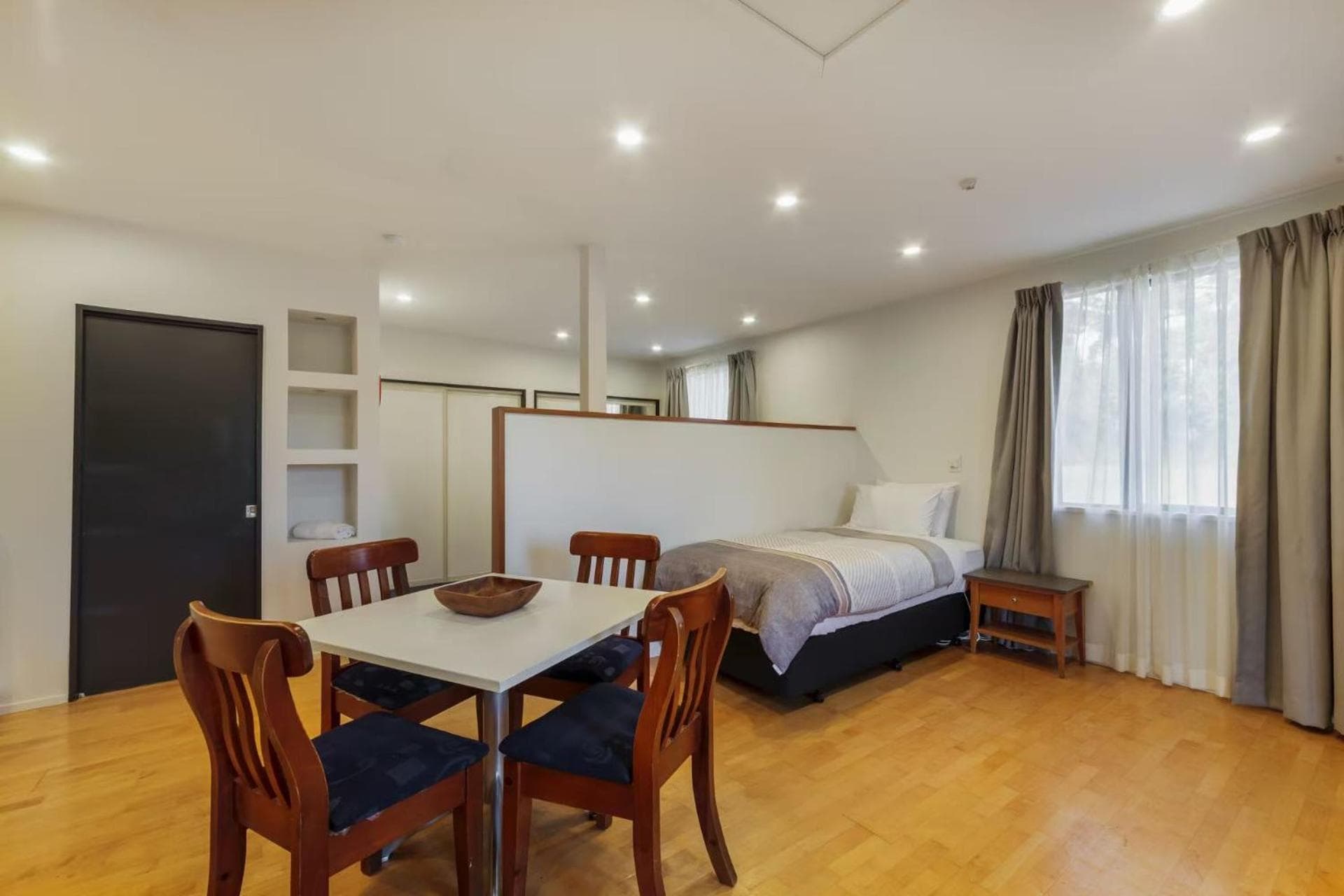 Harewood Lodge