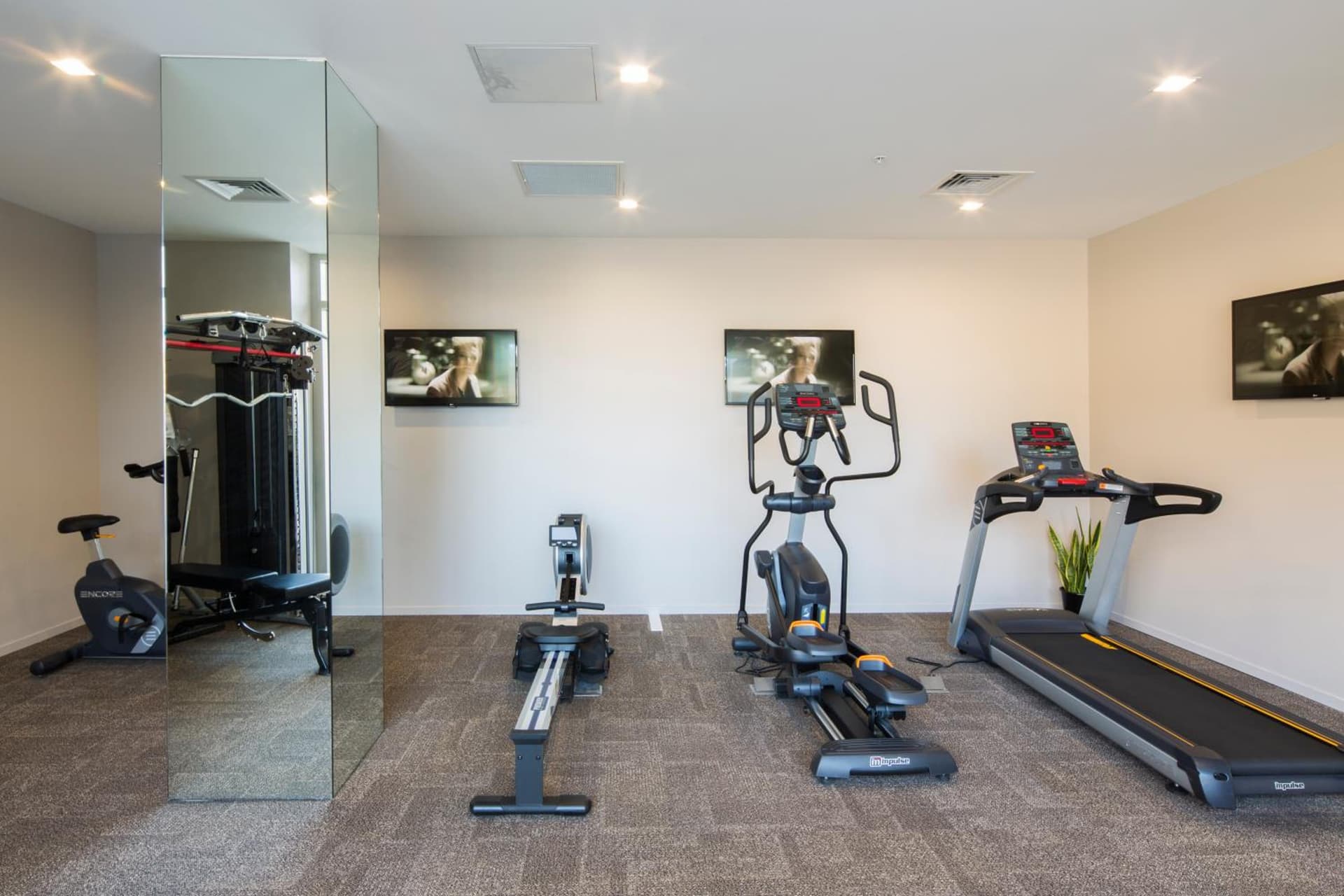 Ramada Suites by Wyndham Queenstown Remarkables Park