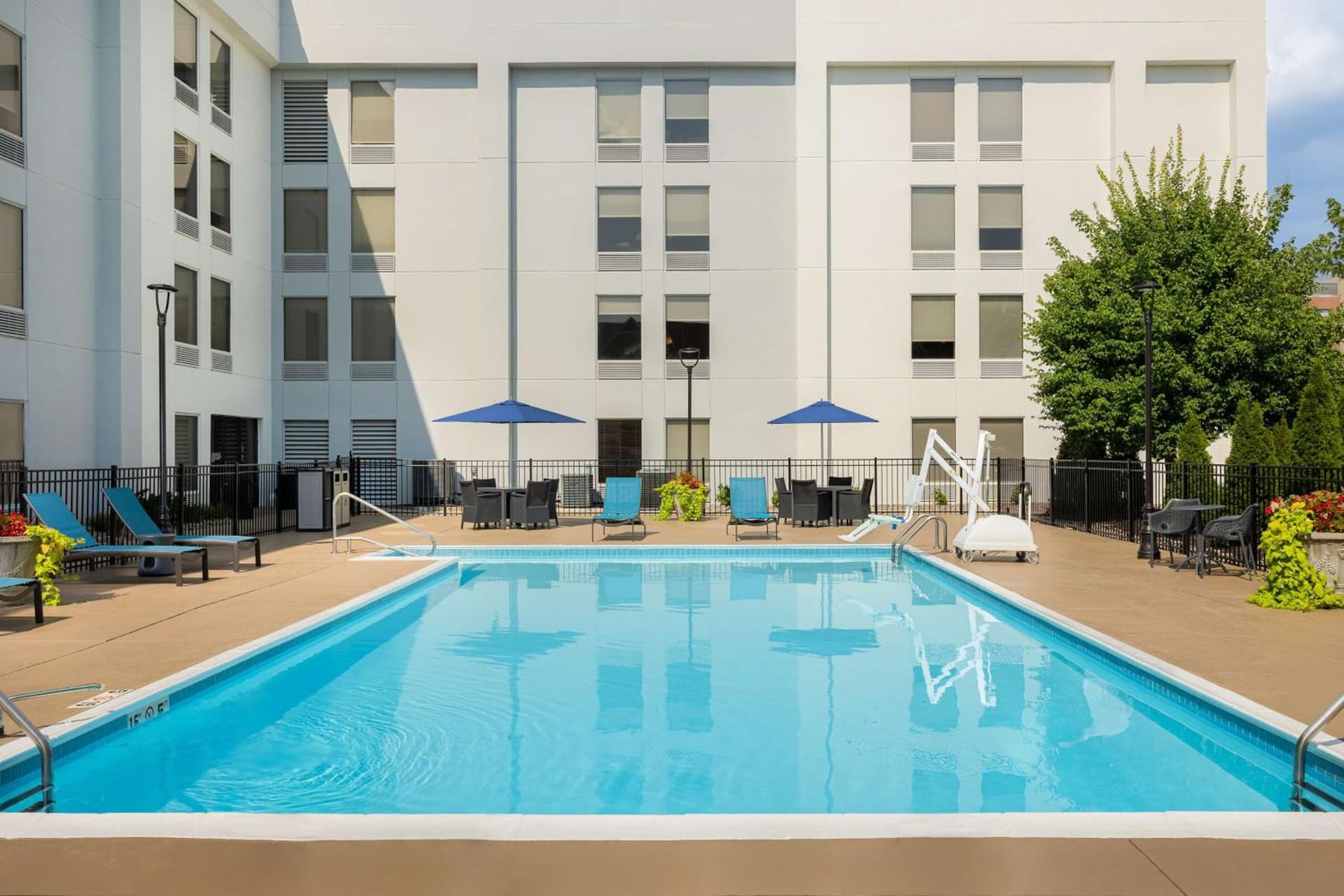 Hampton Inn Louisville Airport Fair/Expo Center