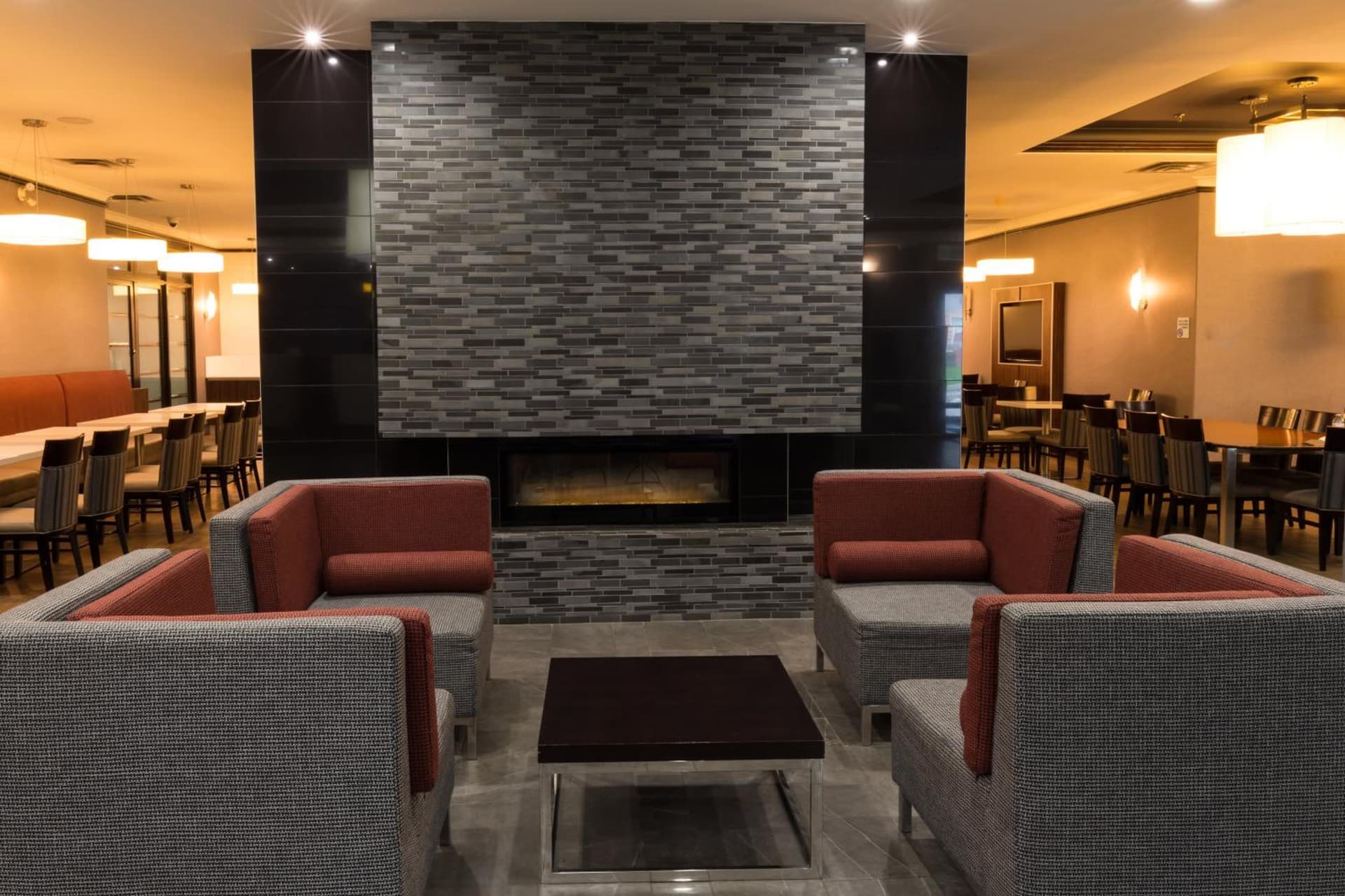Holiday Inn Express Edmonton Downtown by IHG