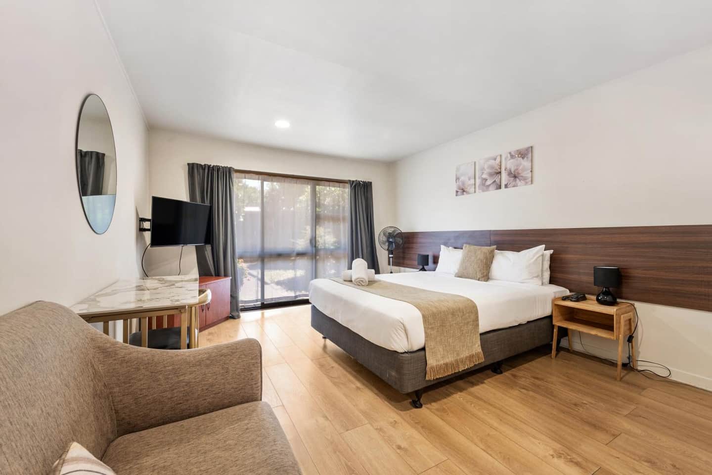 Auckland Airport Easy Hotel