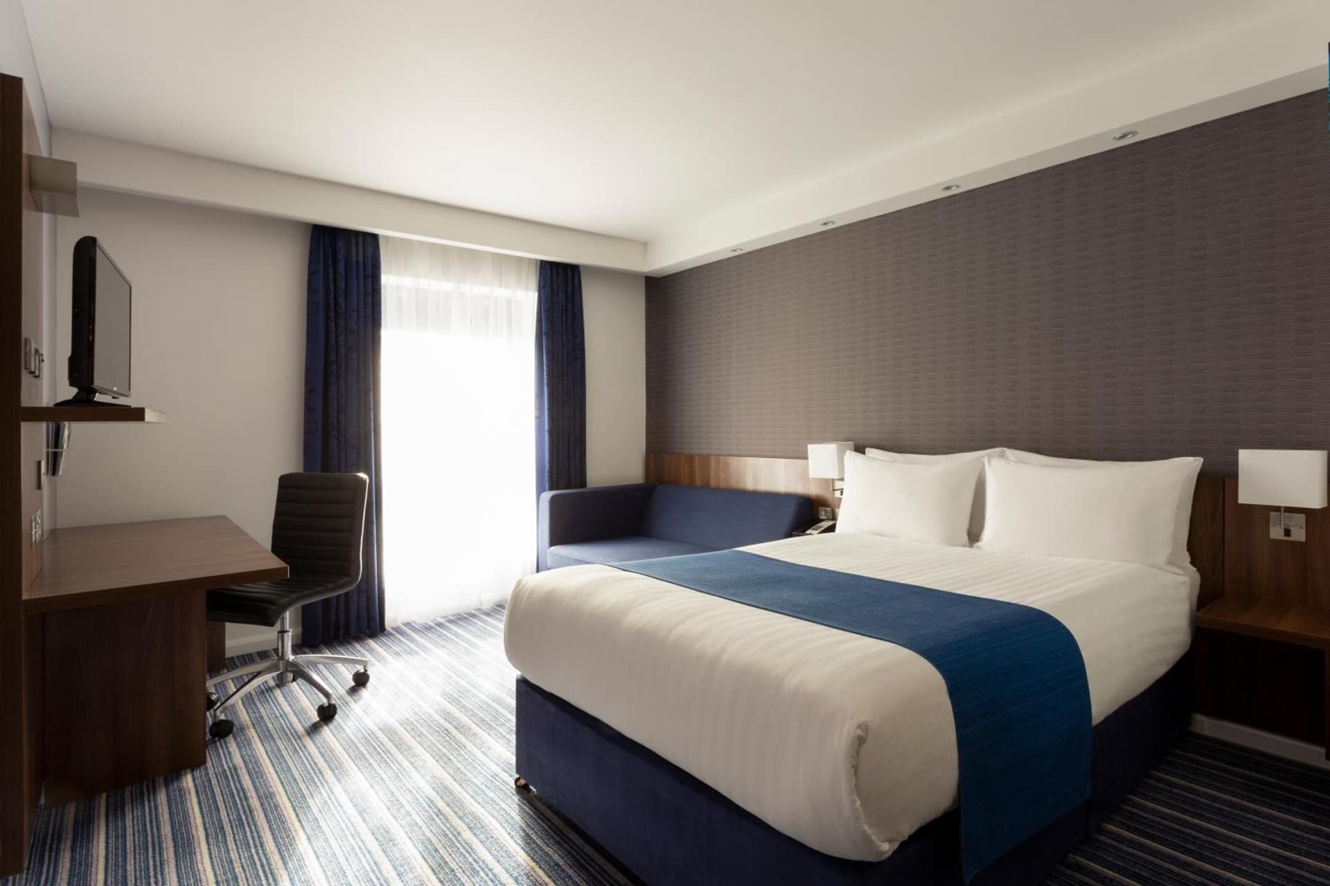 Holiday Inn Express - Dunstable