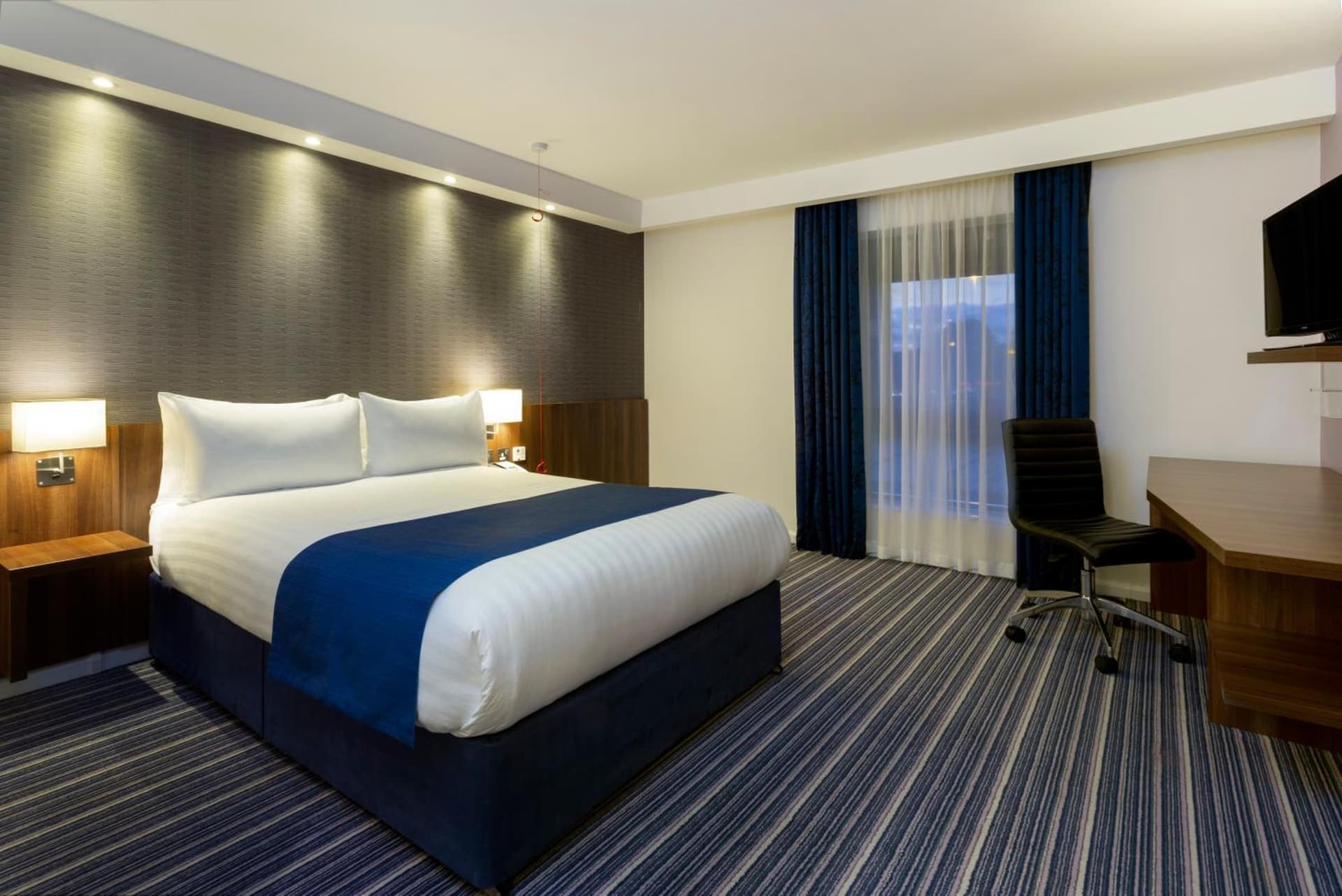 Holiday Inn Express - Dunstable