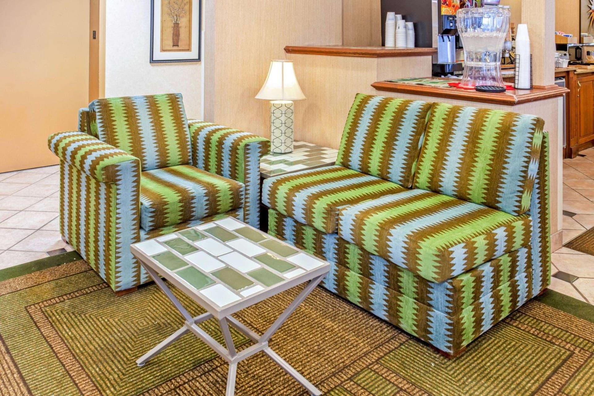 La Quinta Inn by Wyndham Milwaukee Airport / Oak Creek