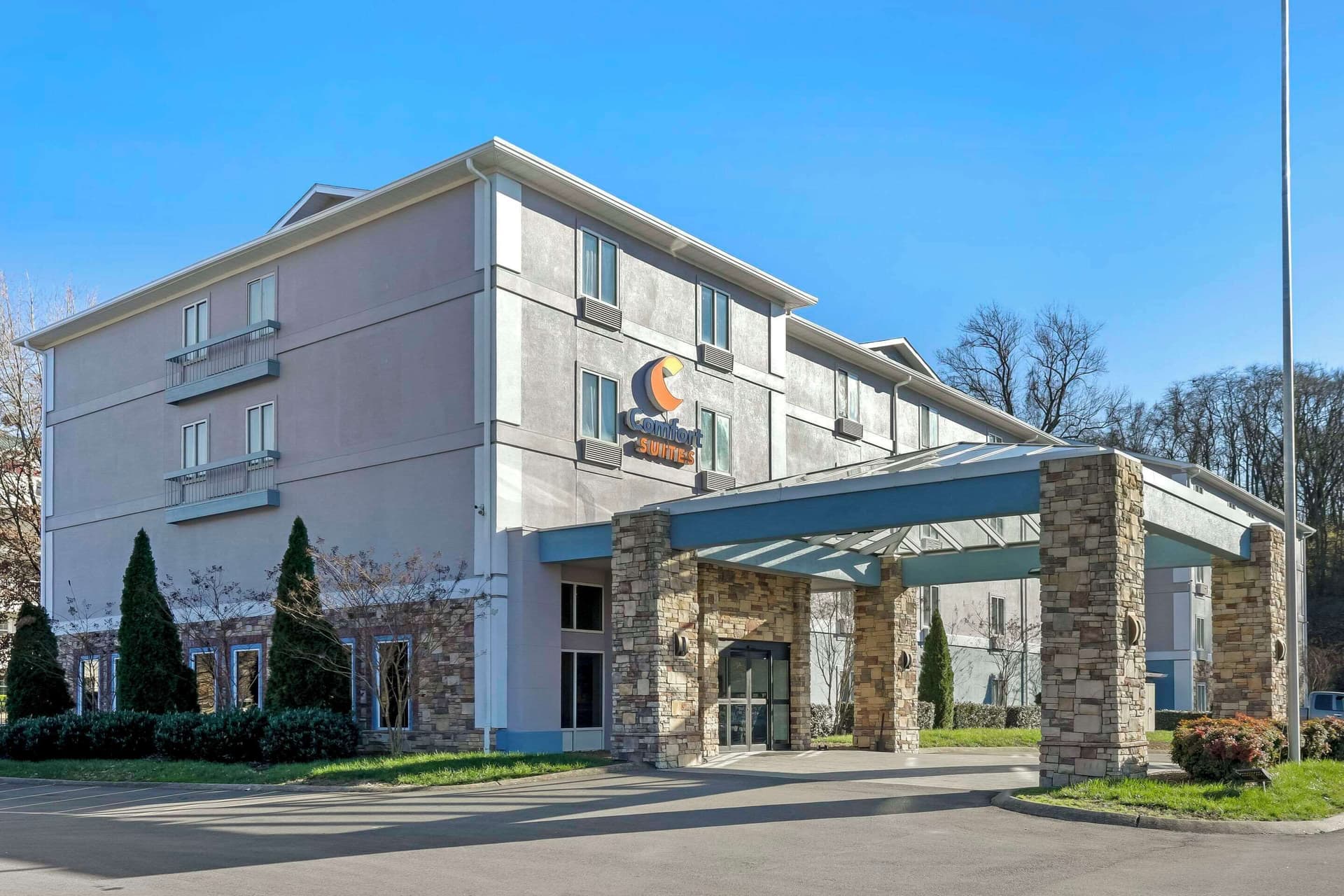Comfort Suites Nashville Airport - BNA