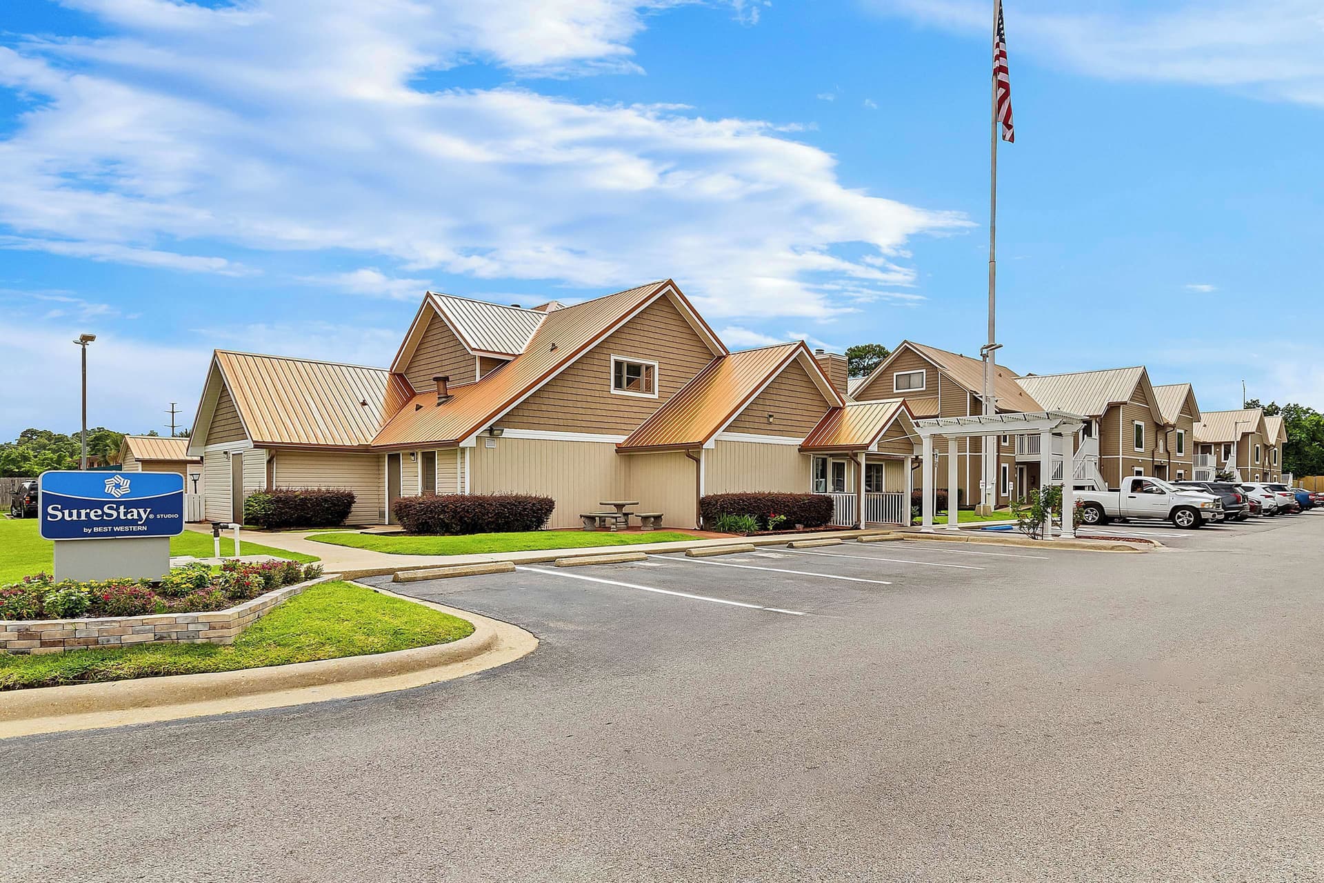 SureStay Studio by Best Western Pensacola