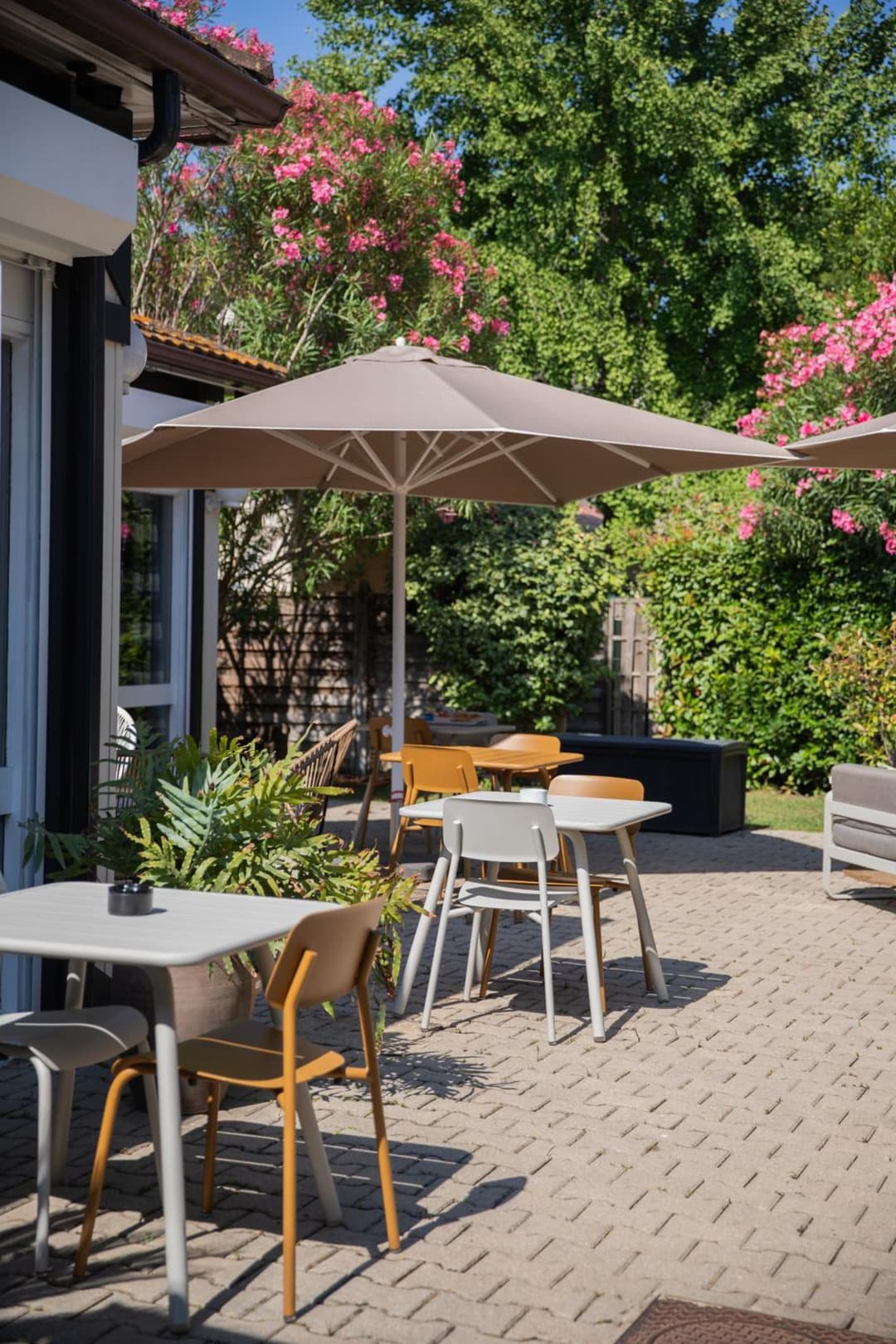 Brit Hotel Confort Nîmes Ouest