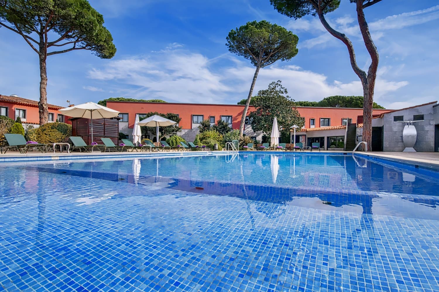 Salles Hotel Aeroport de Girona