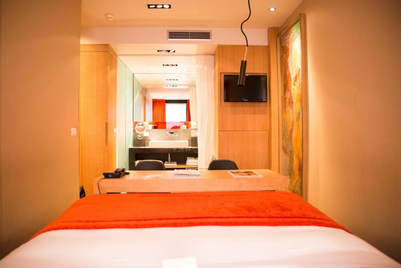 Hôtel Golden Tulip Opéra de Noailles