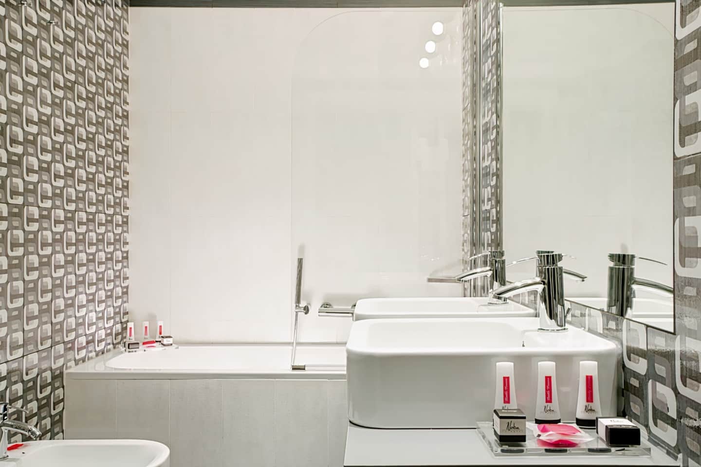 Art Hotel Noba