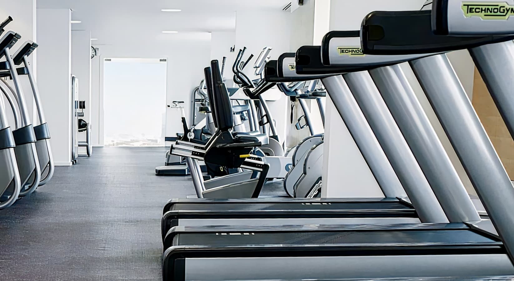 Pullman Dubai Jumeirah Lakes Towers