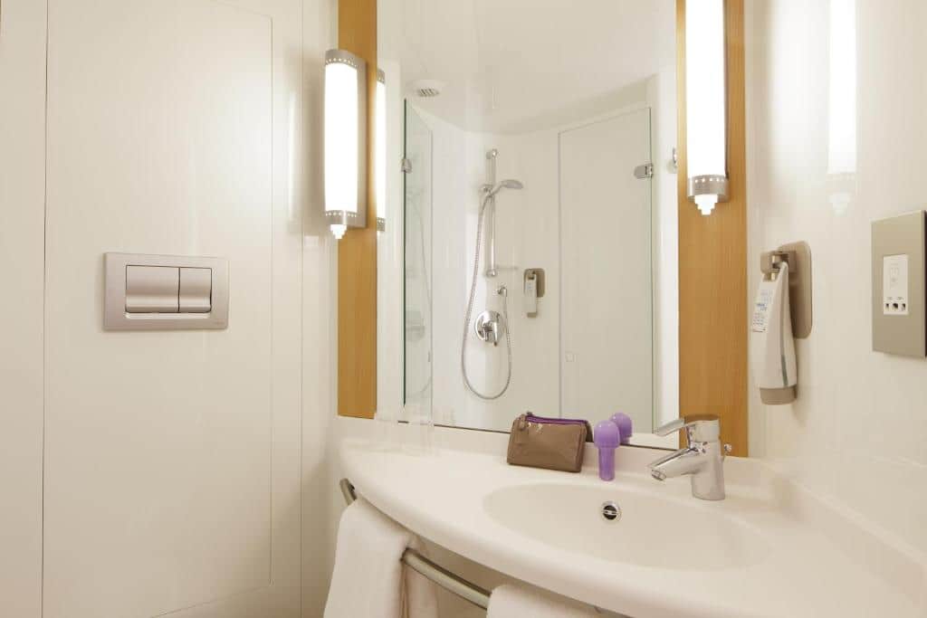 ibis Birmingham Airport - NEC (new ibis rooms)
