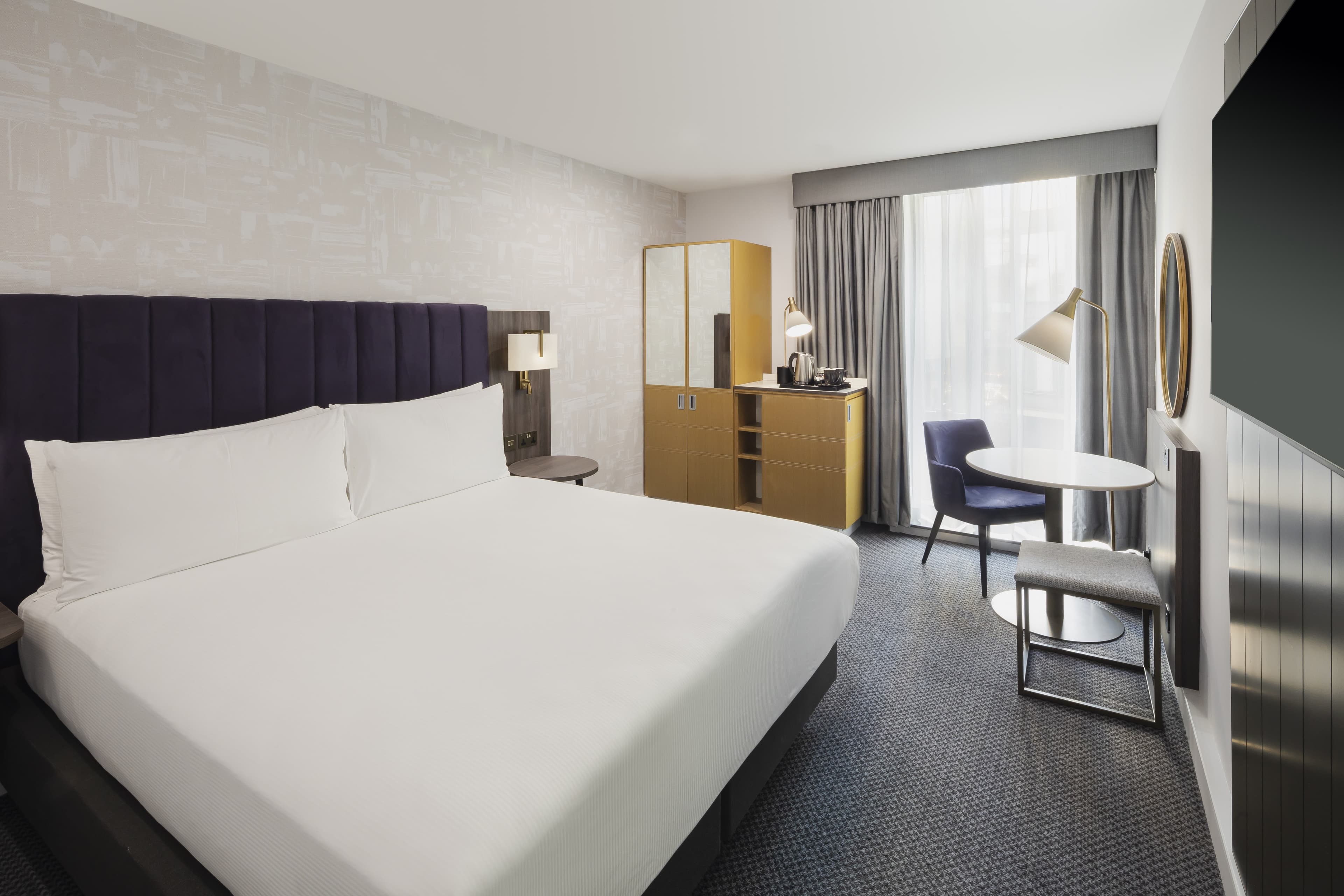 DoubleTree by Hilton Manchester - Piccadilly